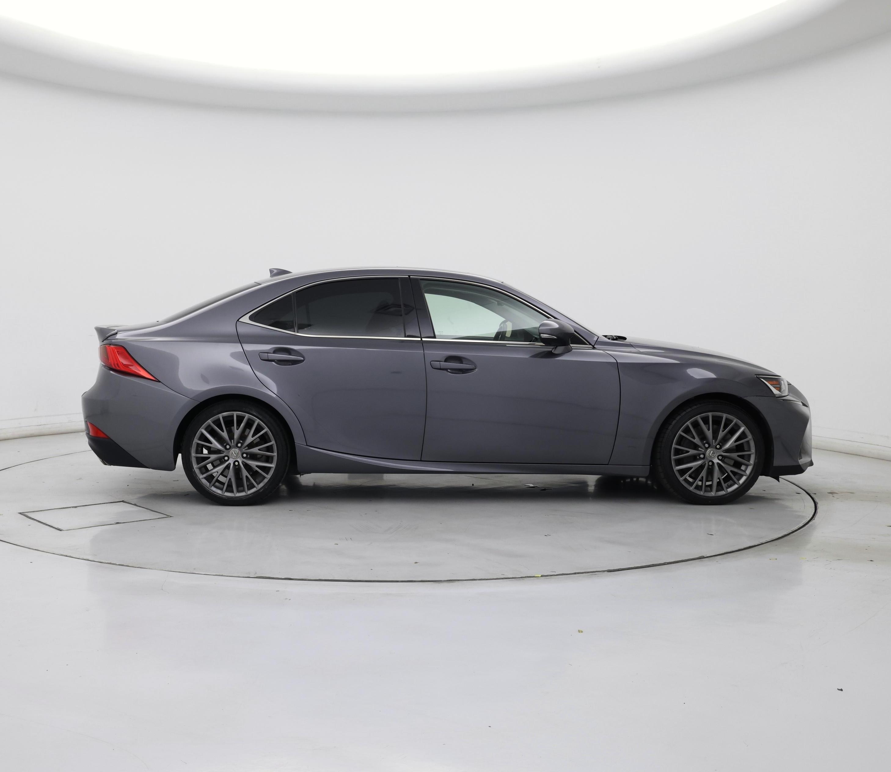 Thumbnail: 2018 Lexus IS - 7