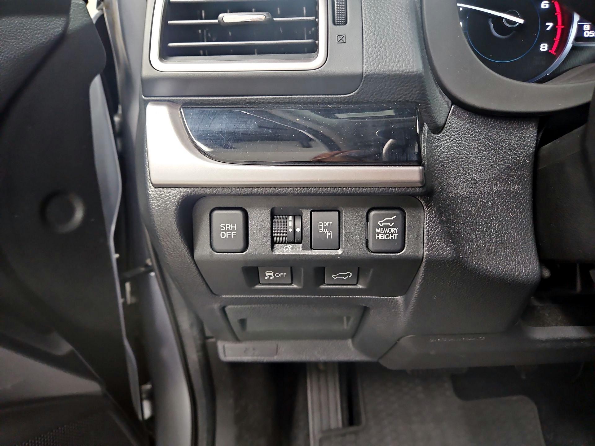Thumbnail: 2017 Subaru Forester - 13