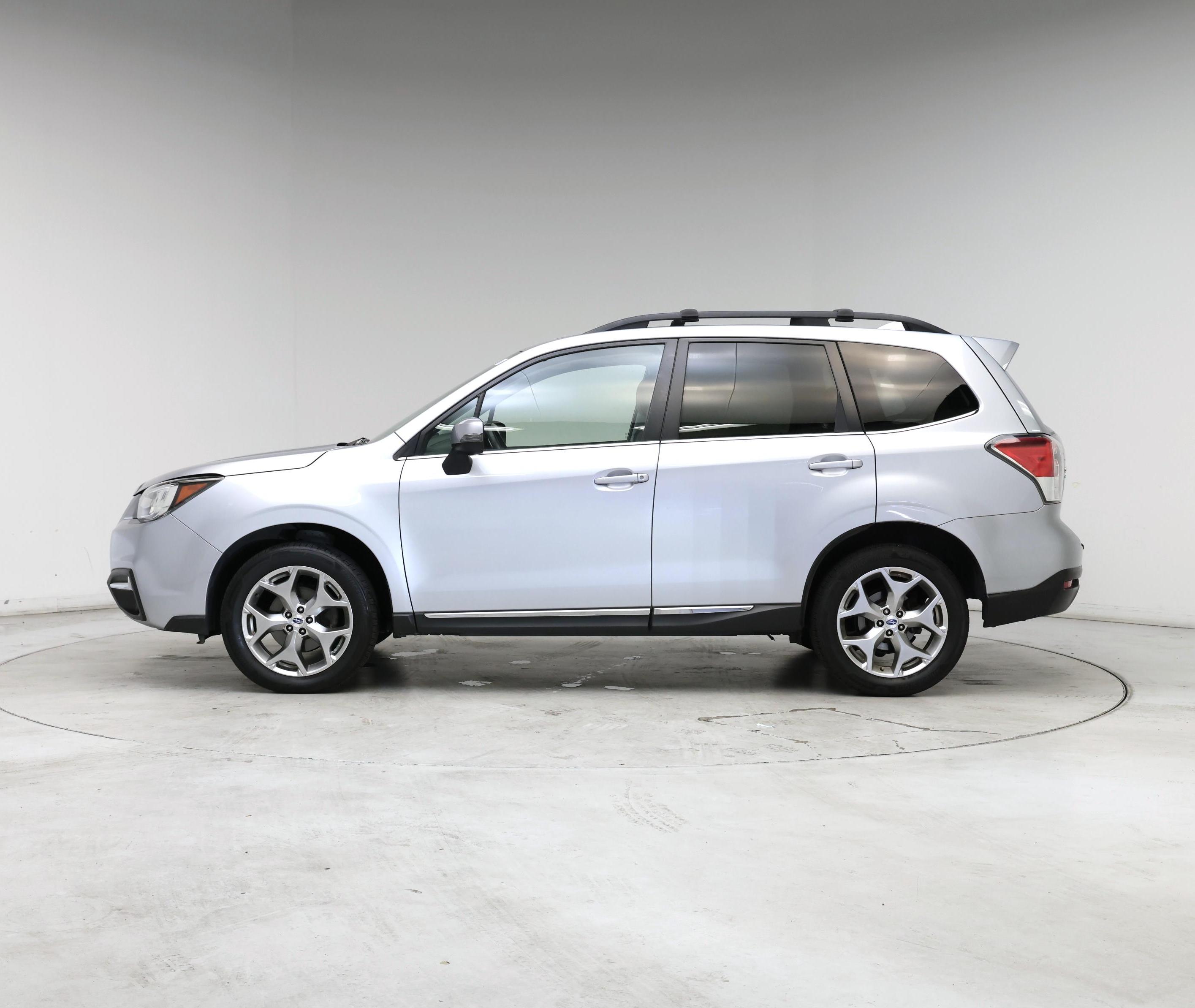 Thumbnail: 2017 Subaru Forester - 3