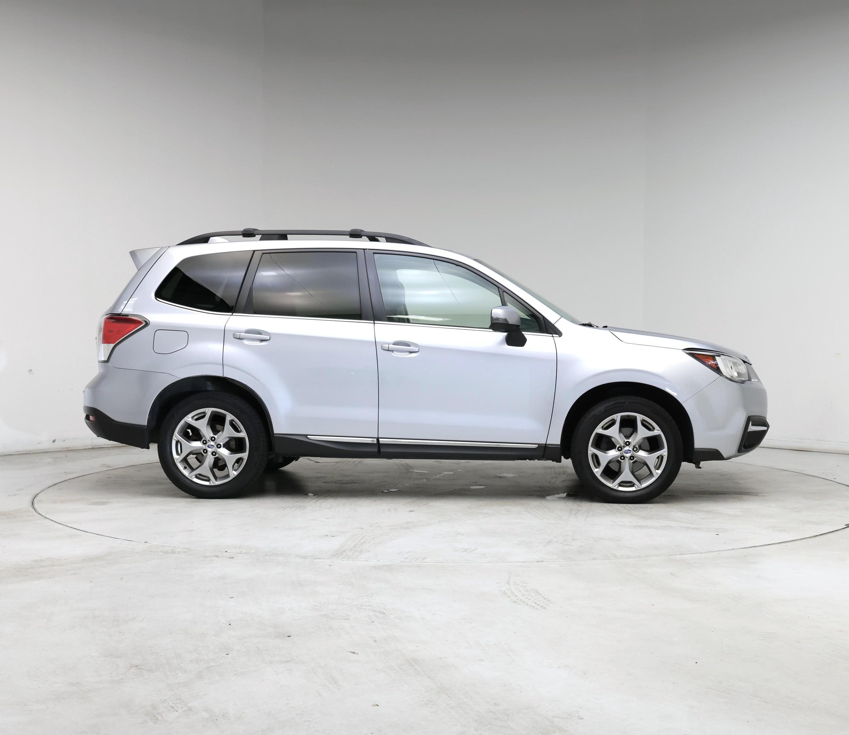 Thumbnail: 2017 Subaru Forester - 7