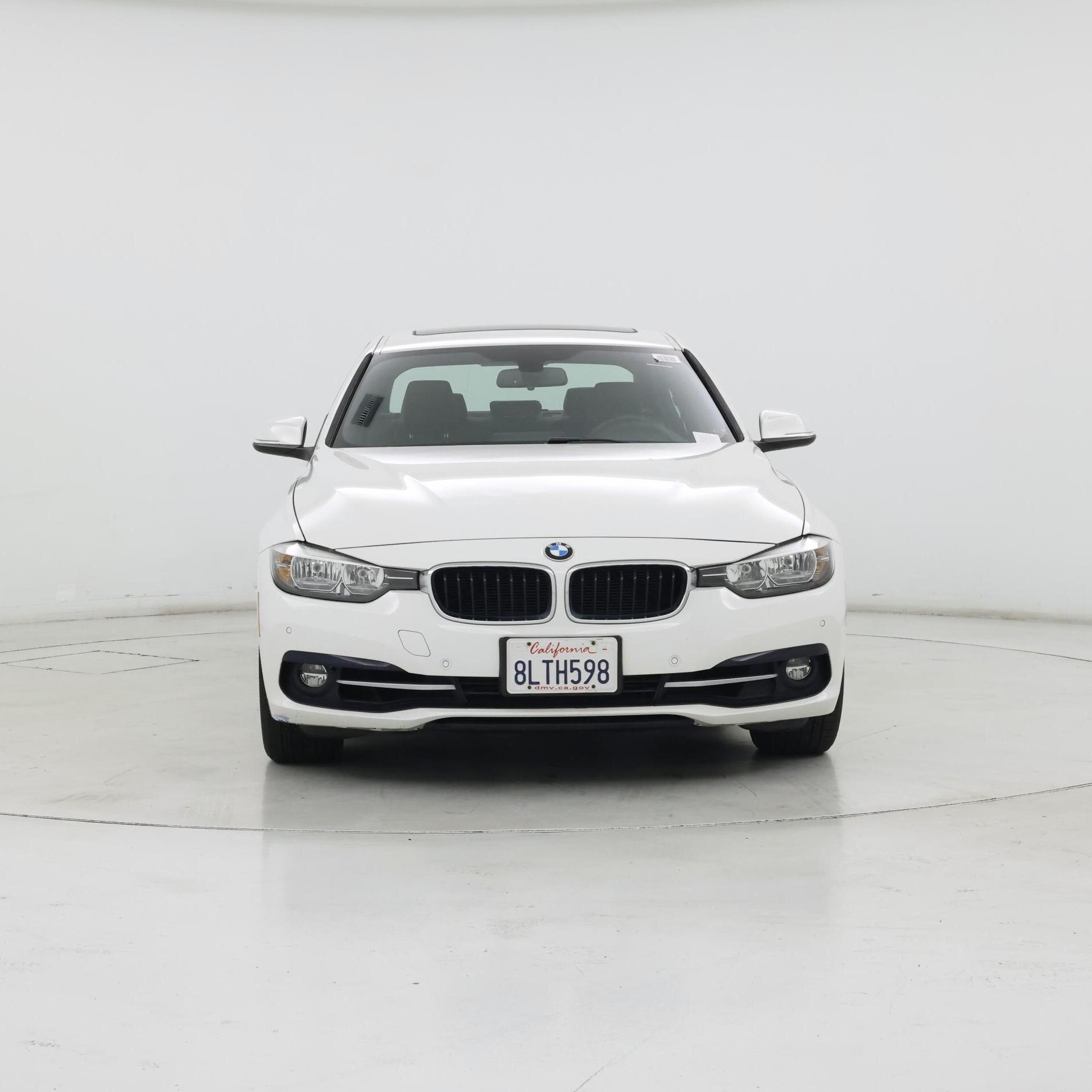 Thumbnail: 2016 BMW 3 Series - 5