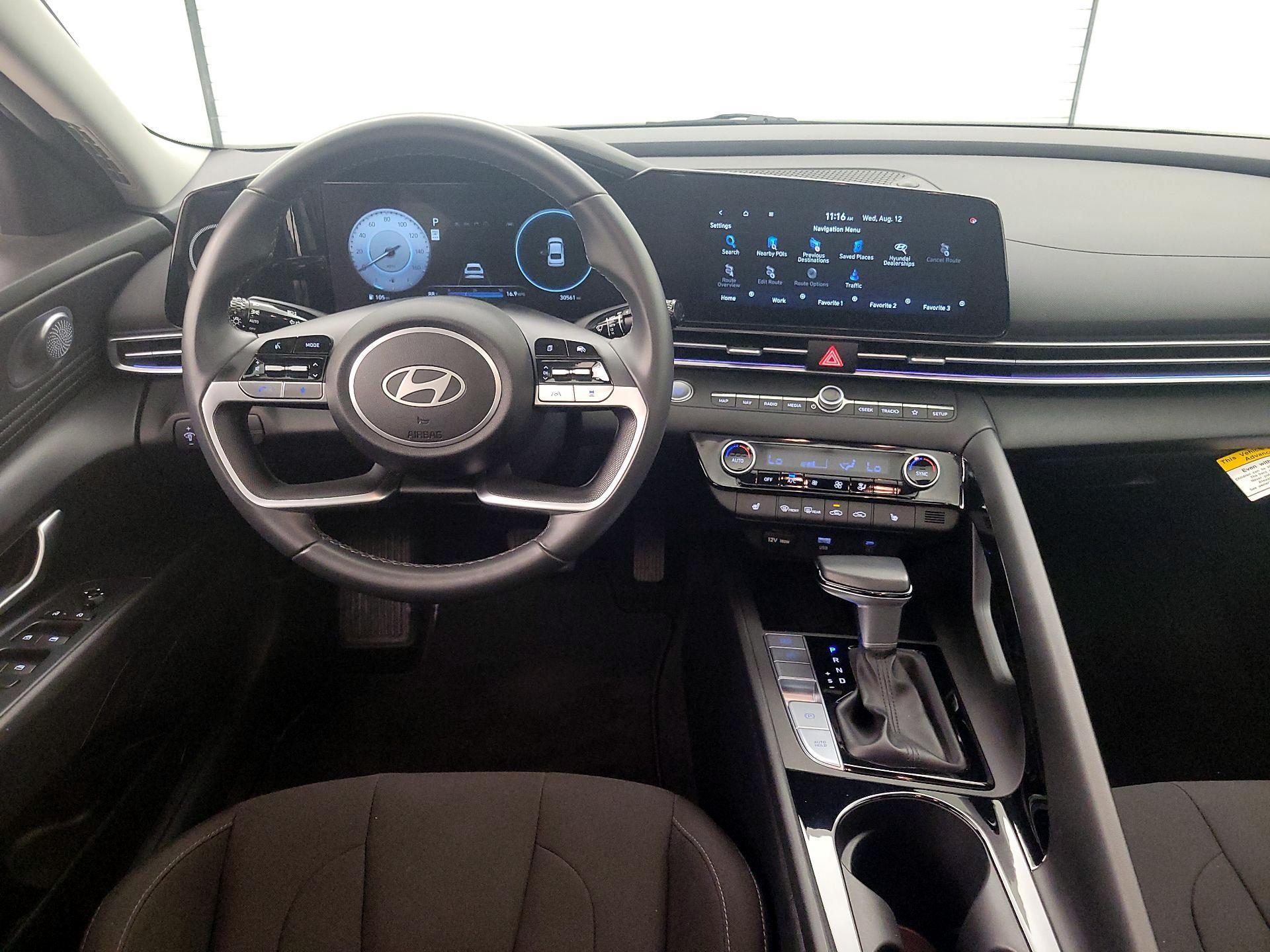 Thumbnail: 2024 Hyundai Elantra - 10
