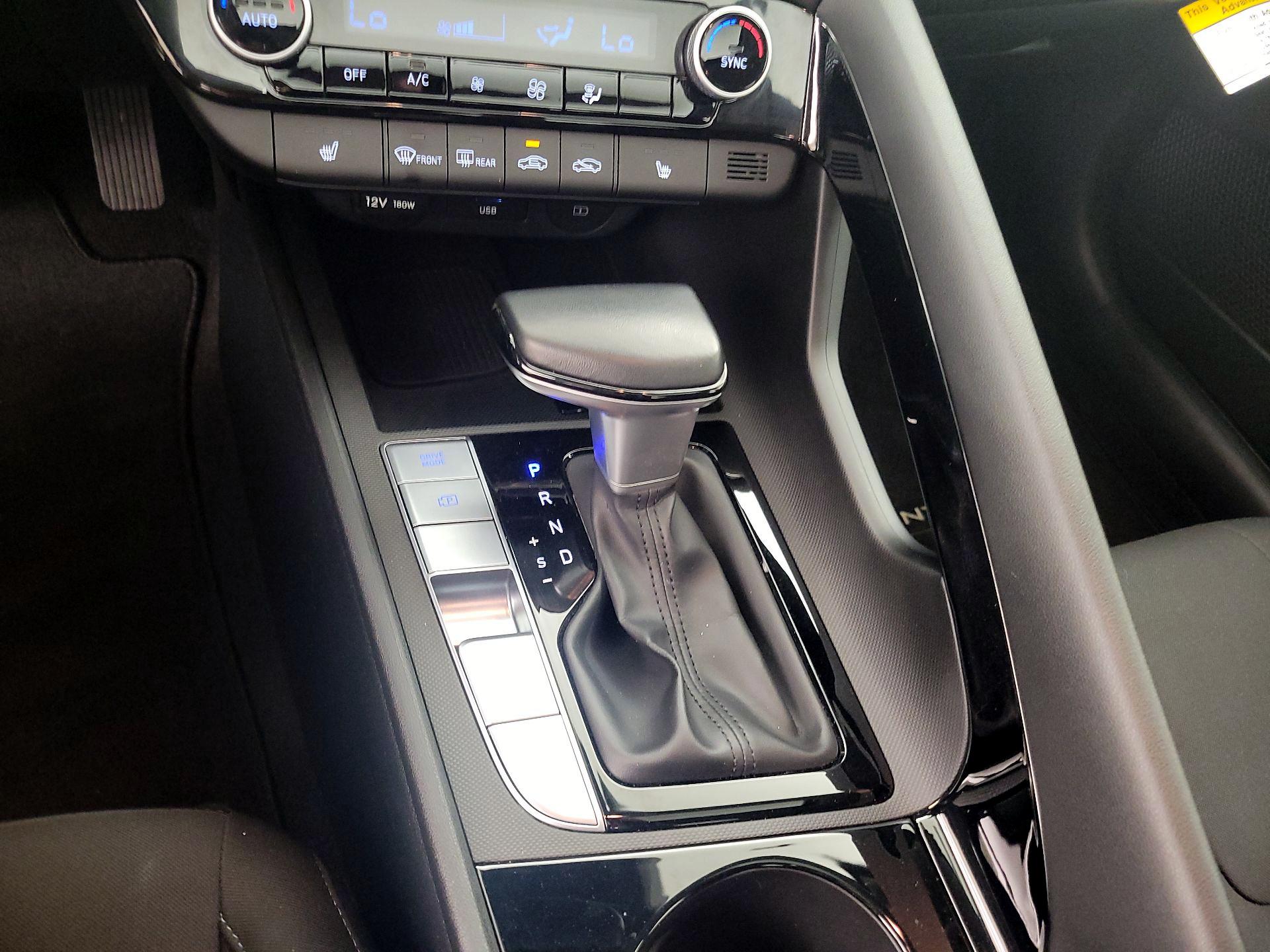 Thumbnail: 2024 Hyundai Elantra - 17