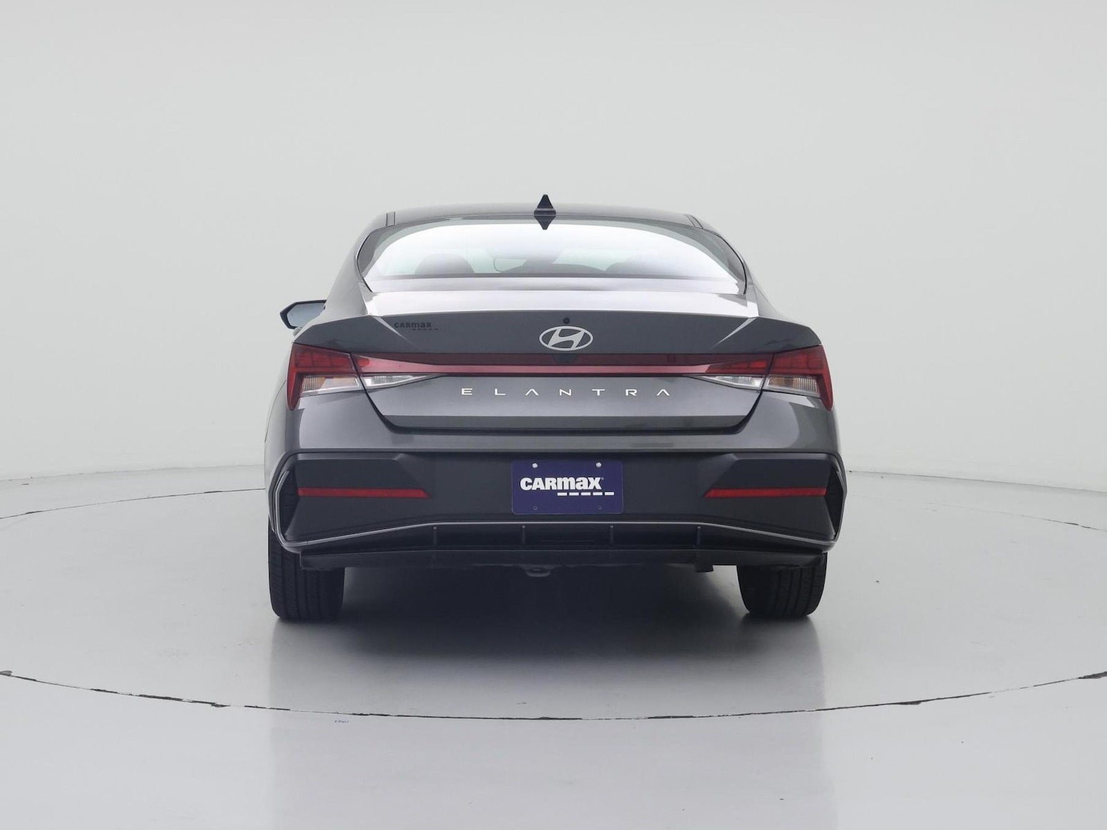2024 Hyundai Elantra SEL - Photo 7