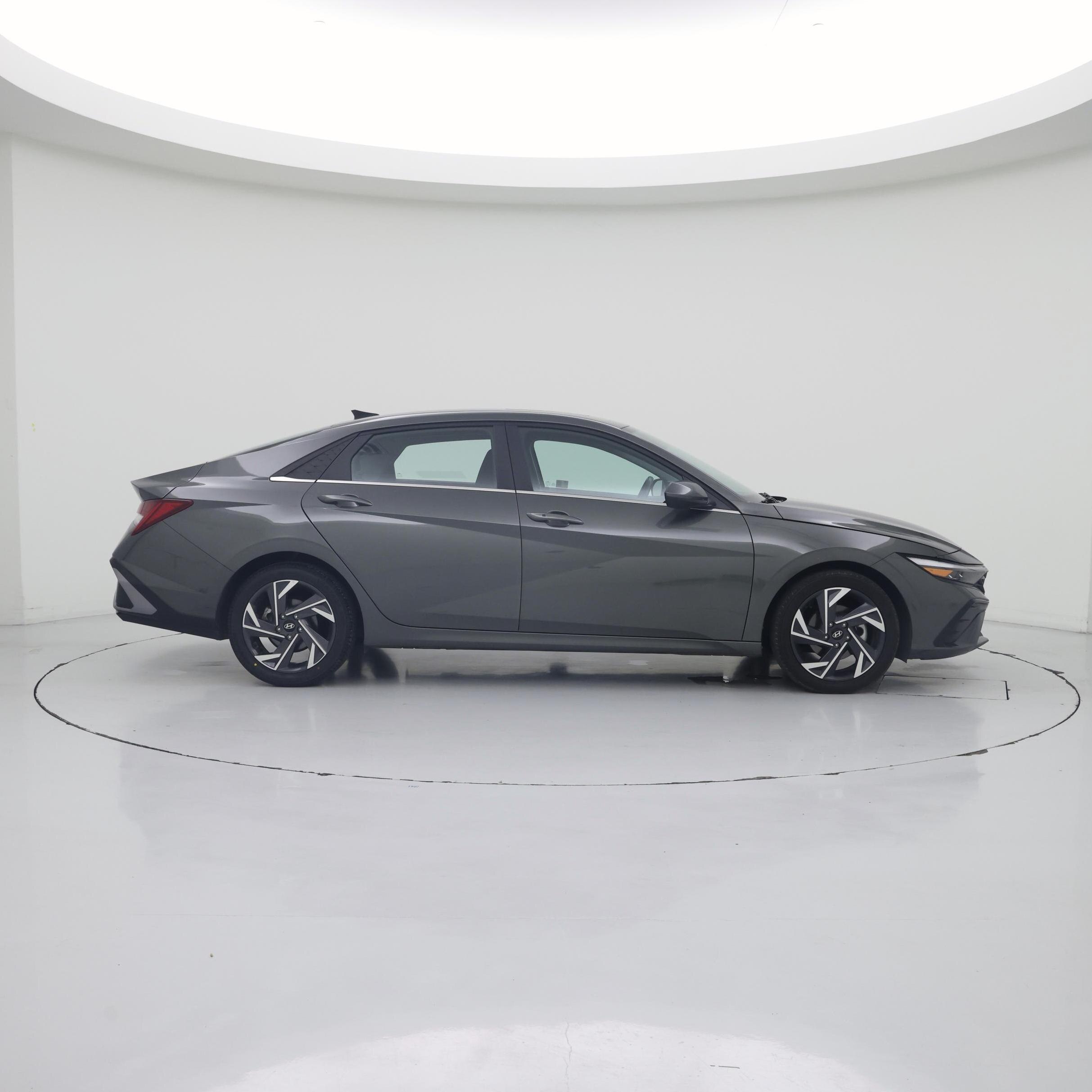Thumbnail: 2024 Hyundai Elantra - 7