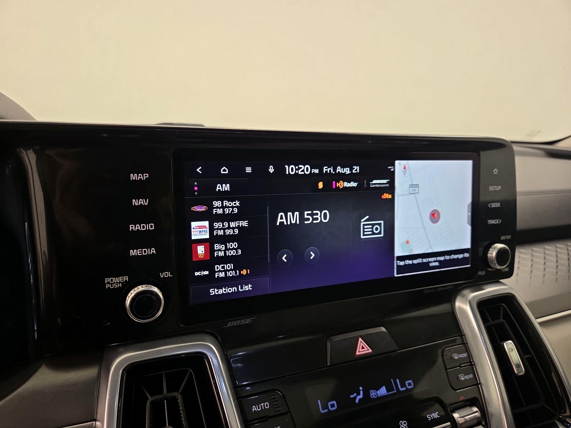 Thumbnail: 2023 Kia Sorento - 15