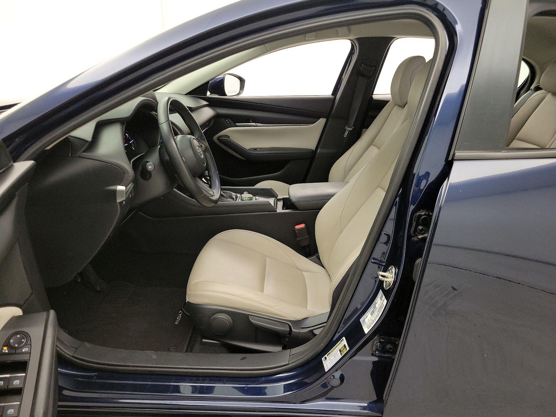 Thumbnail: 2020 Mazda Mazda3 - 11