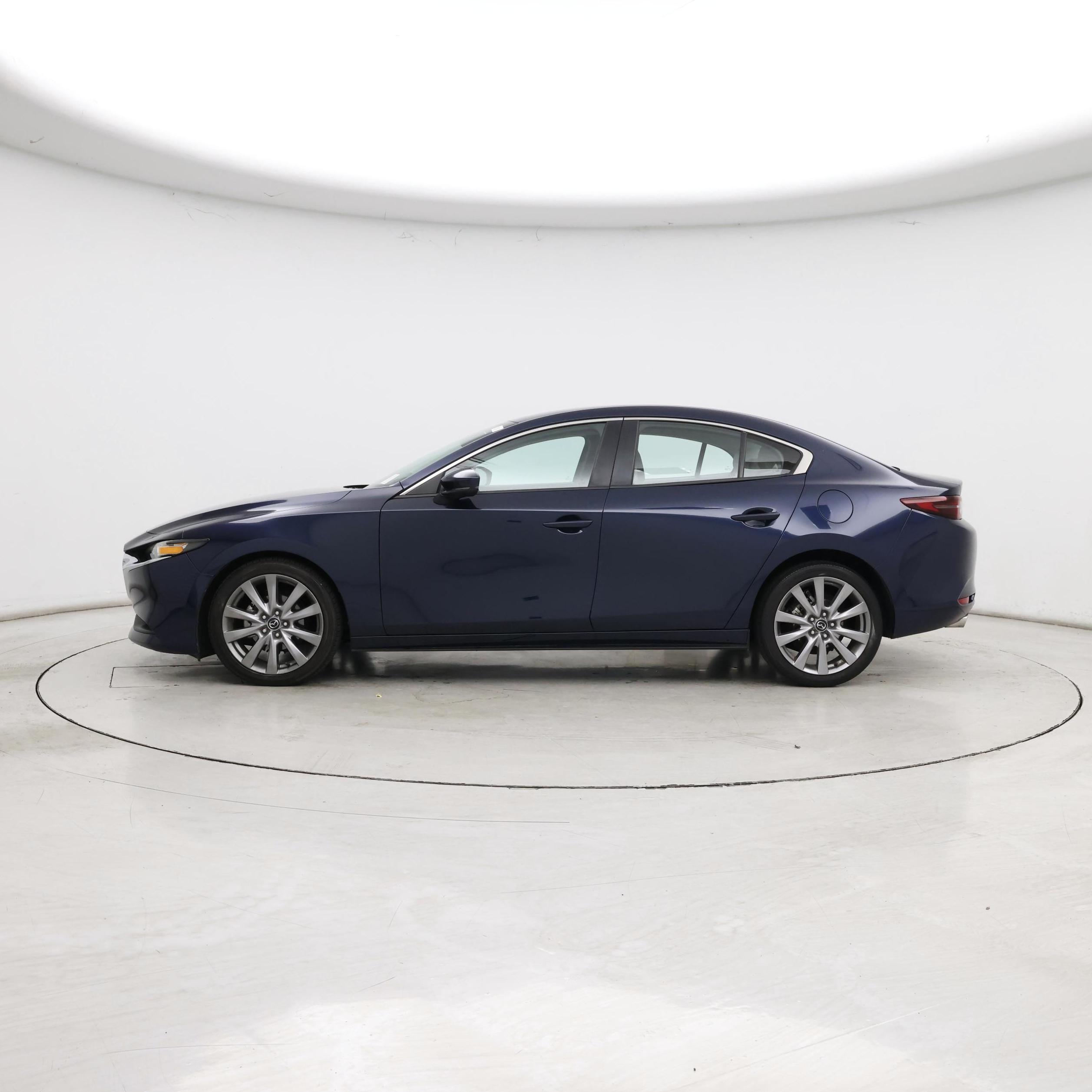 Thumbnail: 2020 Mazda Mazda3 - 3