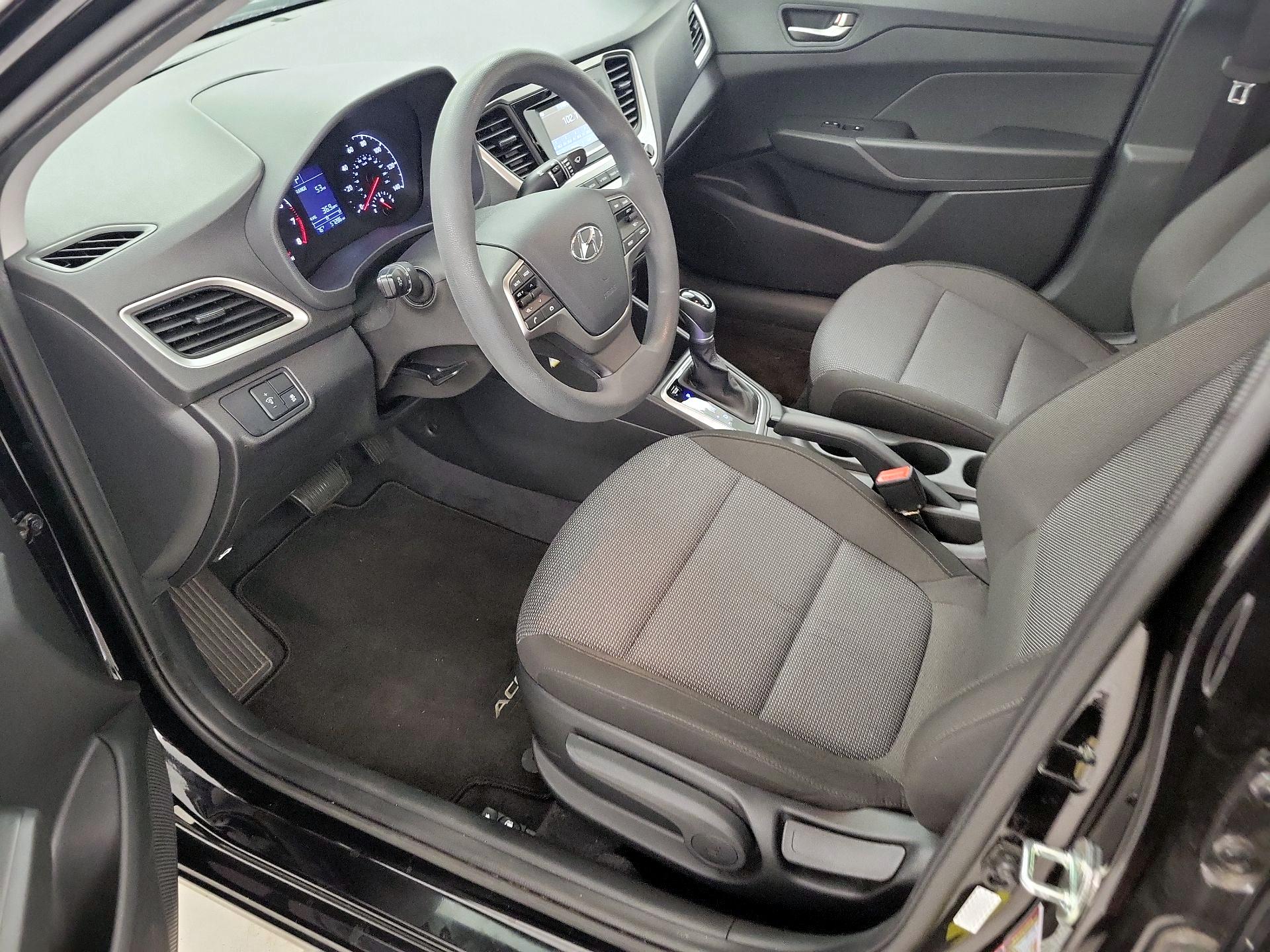 Thumbnail: 2022 Hyundai Accent - 11