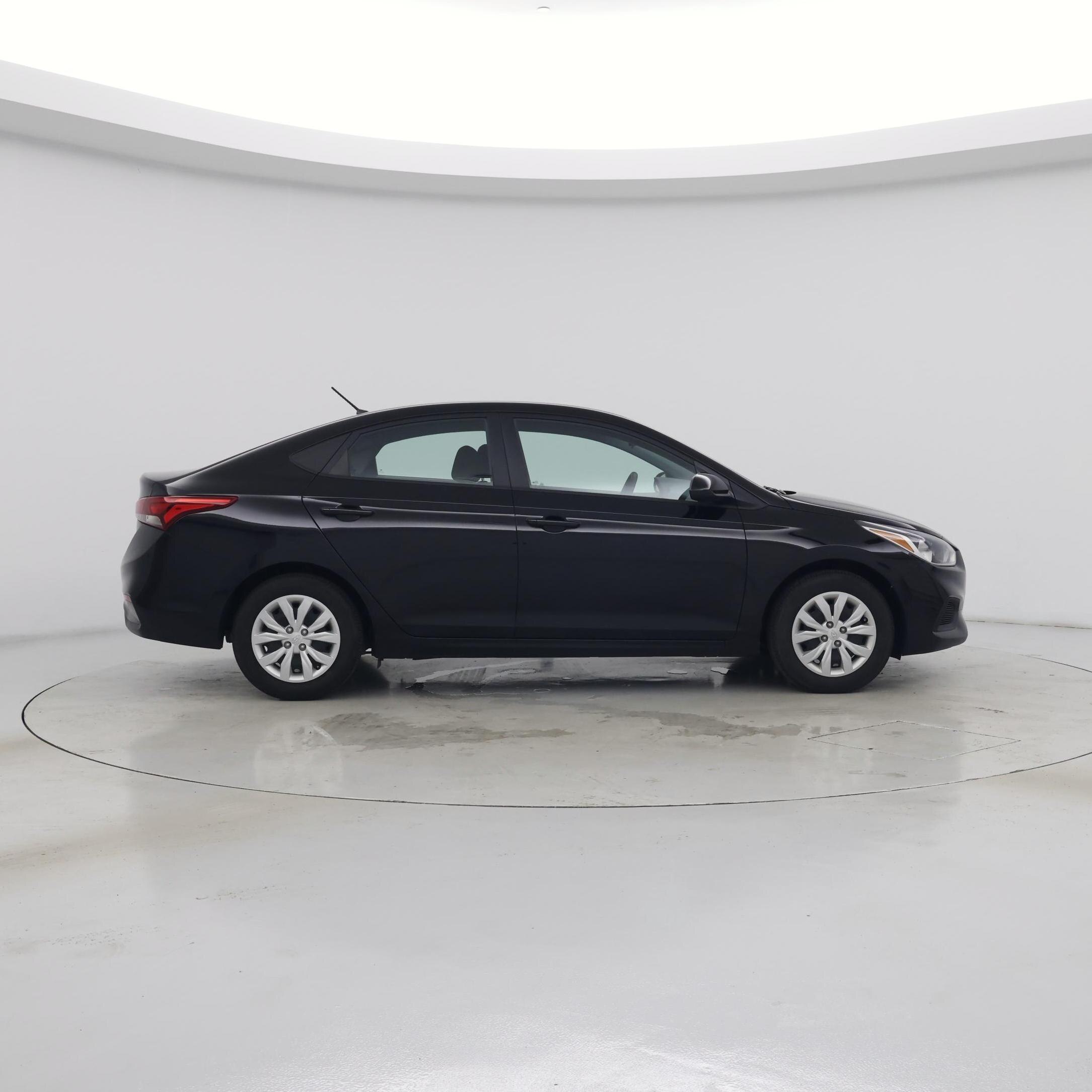 Thumbnail: 2022 Hyundai Accent - 7
