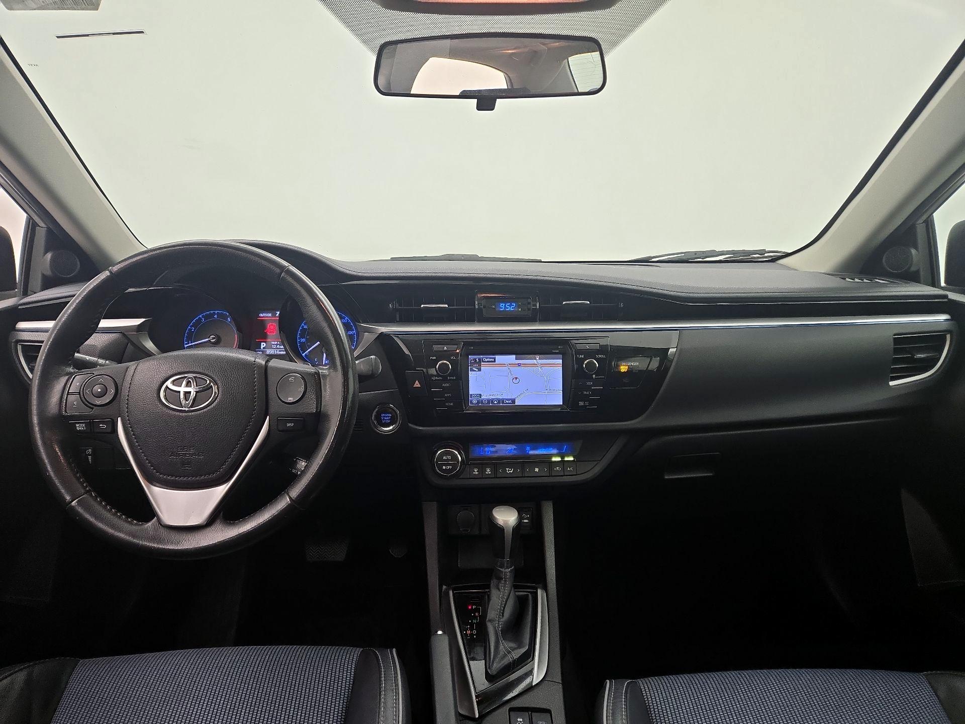 Thumbnail: 2016 Toyota Corolla - 9