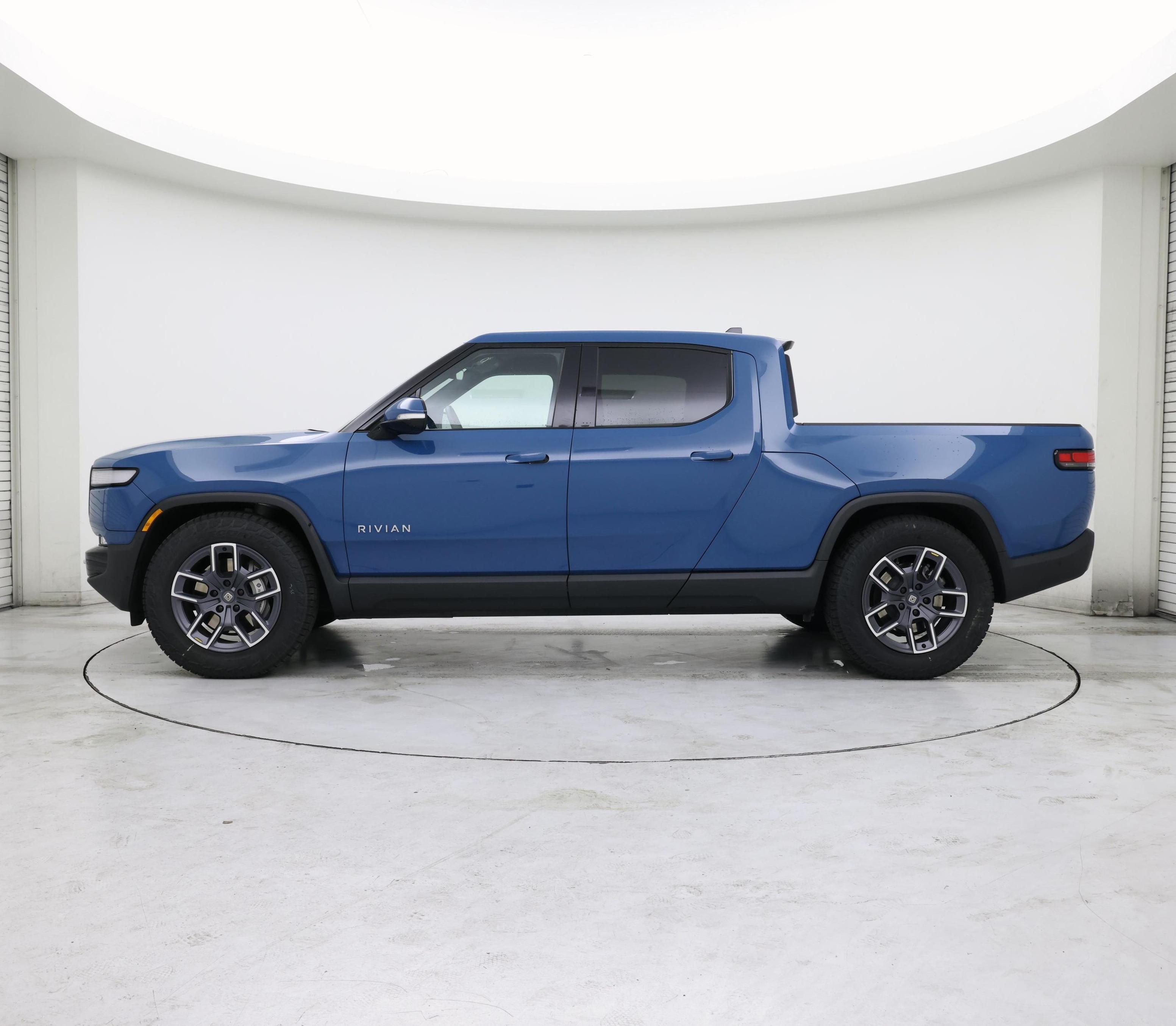 Thumbnail: 2023 Rivian R1T - 3