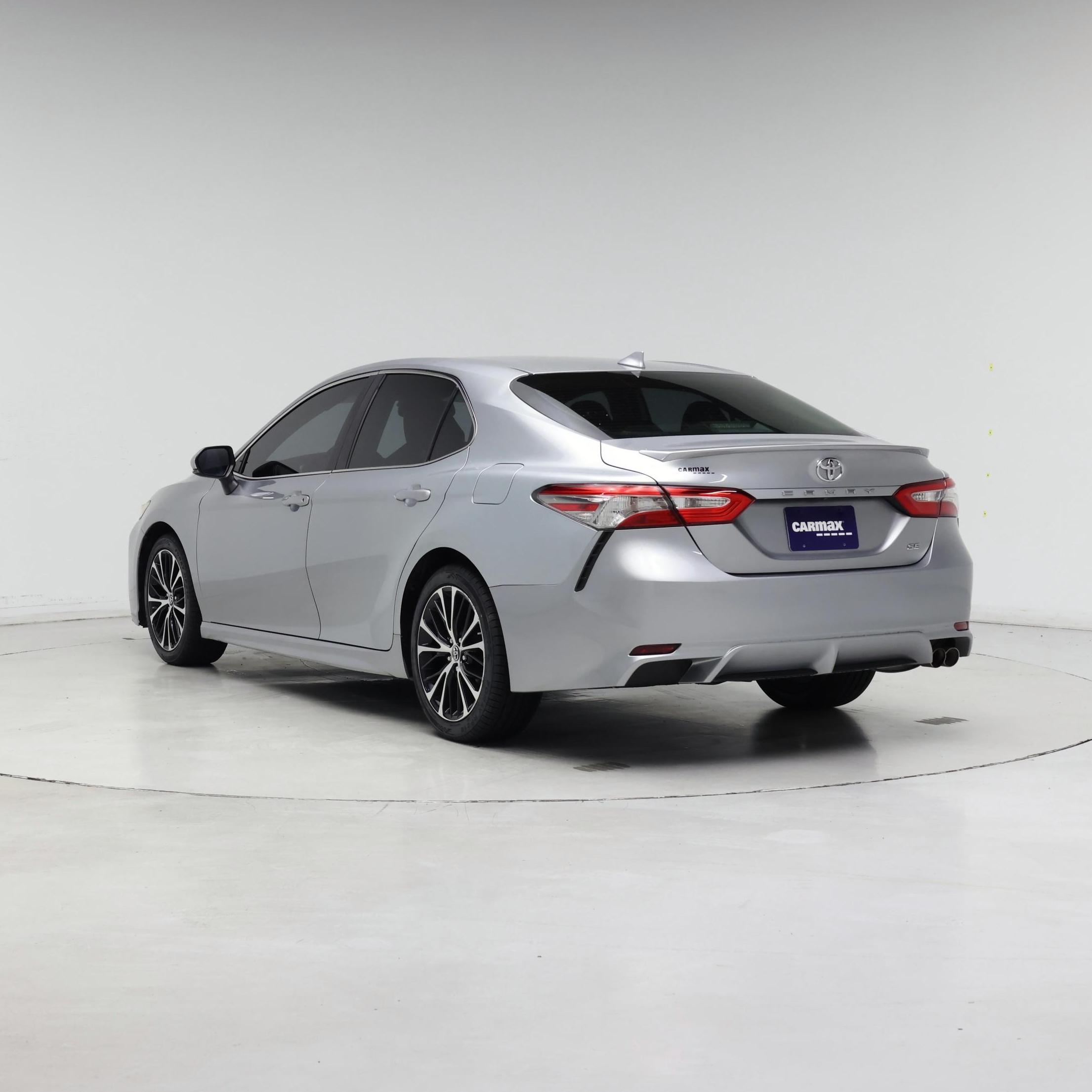 Thumbnail: 2019 Toyota Camry - 2