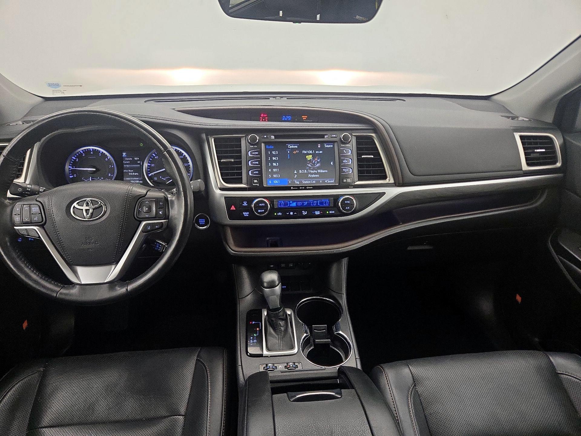 Thumbnail: 2018 Toyota Highlander - 9