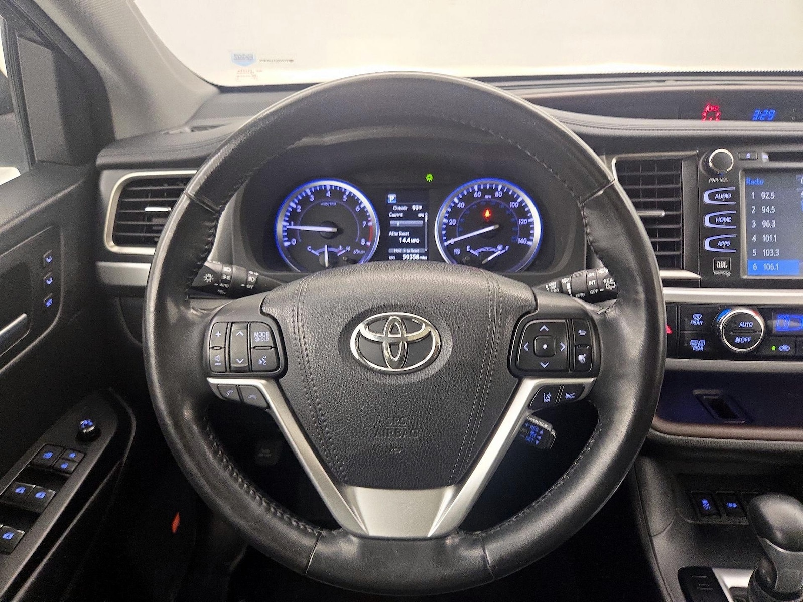 2018 Toyota Highlander Limited Platinum - Photo 11