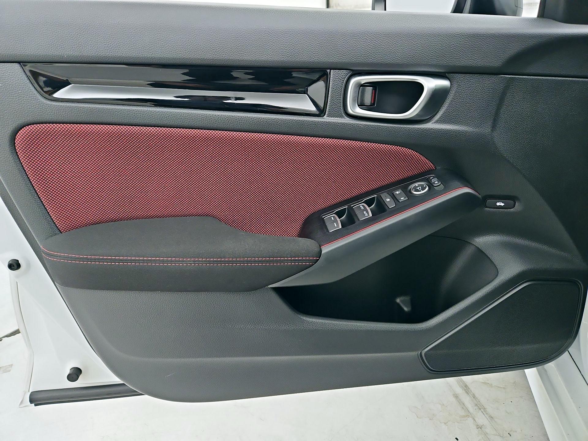 Thumbnail: 2024 Honda Civic - 12