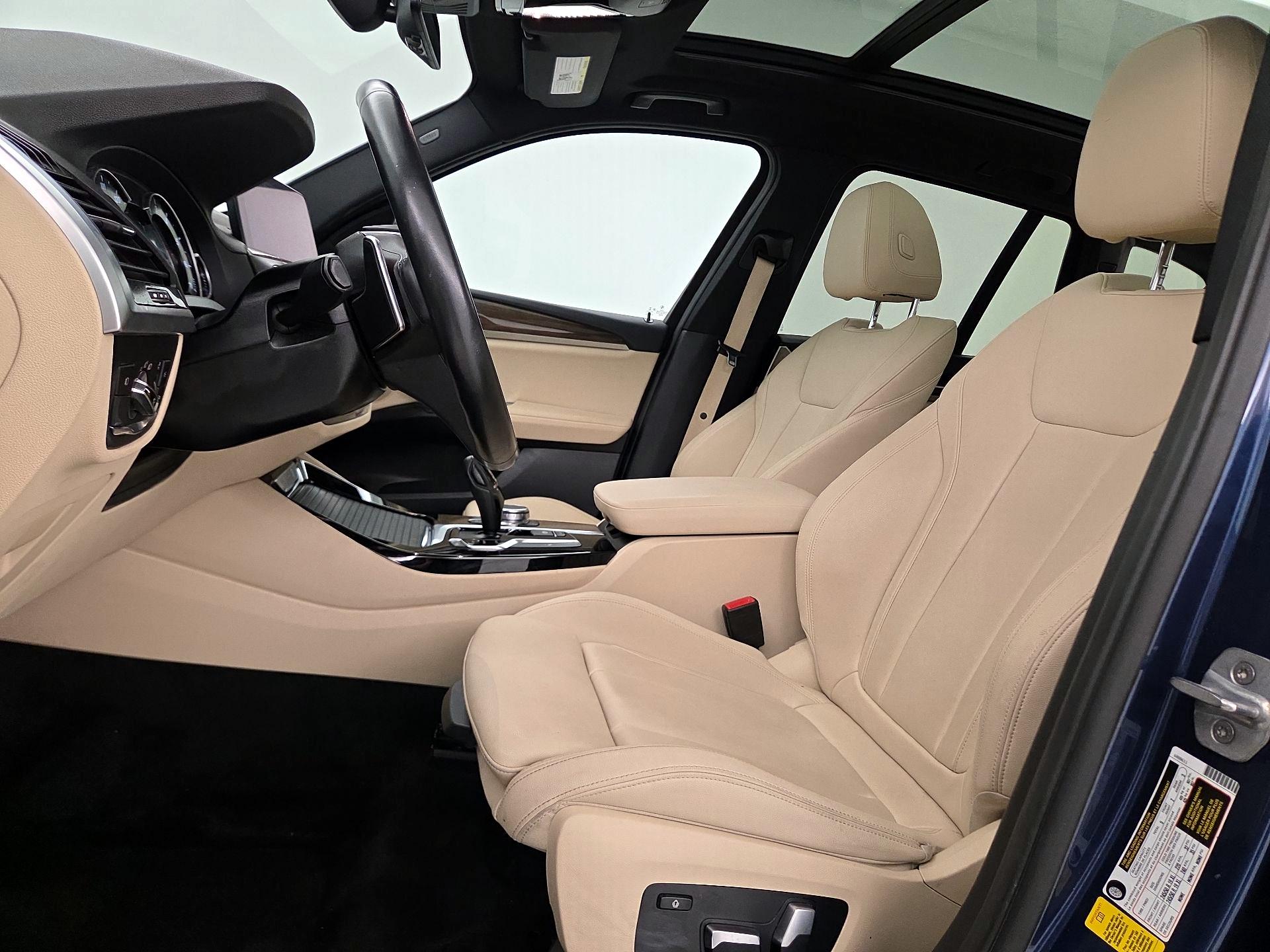 Thumbnail: 2019 BMW X3 - 11