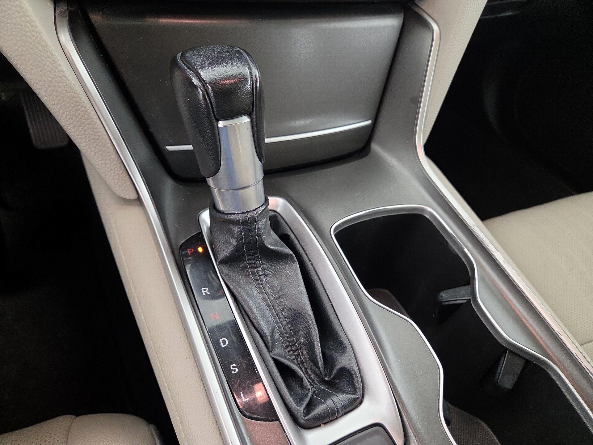 Thumbnail: 2021 Honda Accord - 17