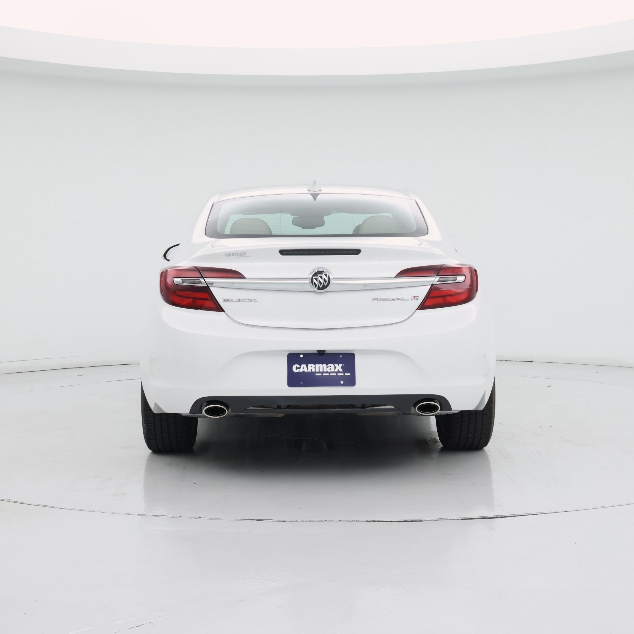 Thumbnail: 2016 Buick Regal - 6