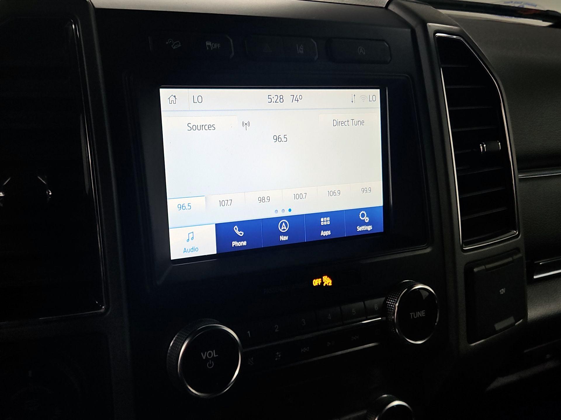 Thumbnail: 2020 Ford Expedition - 16
