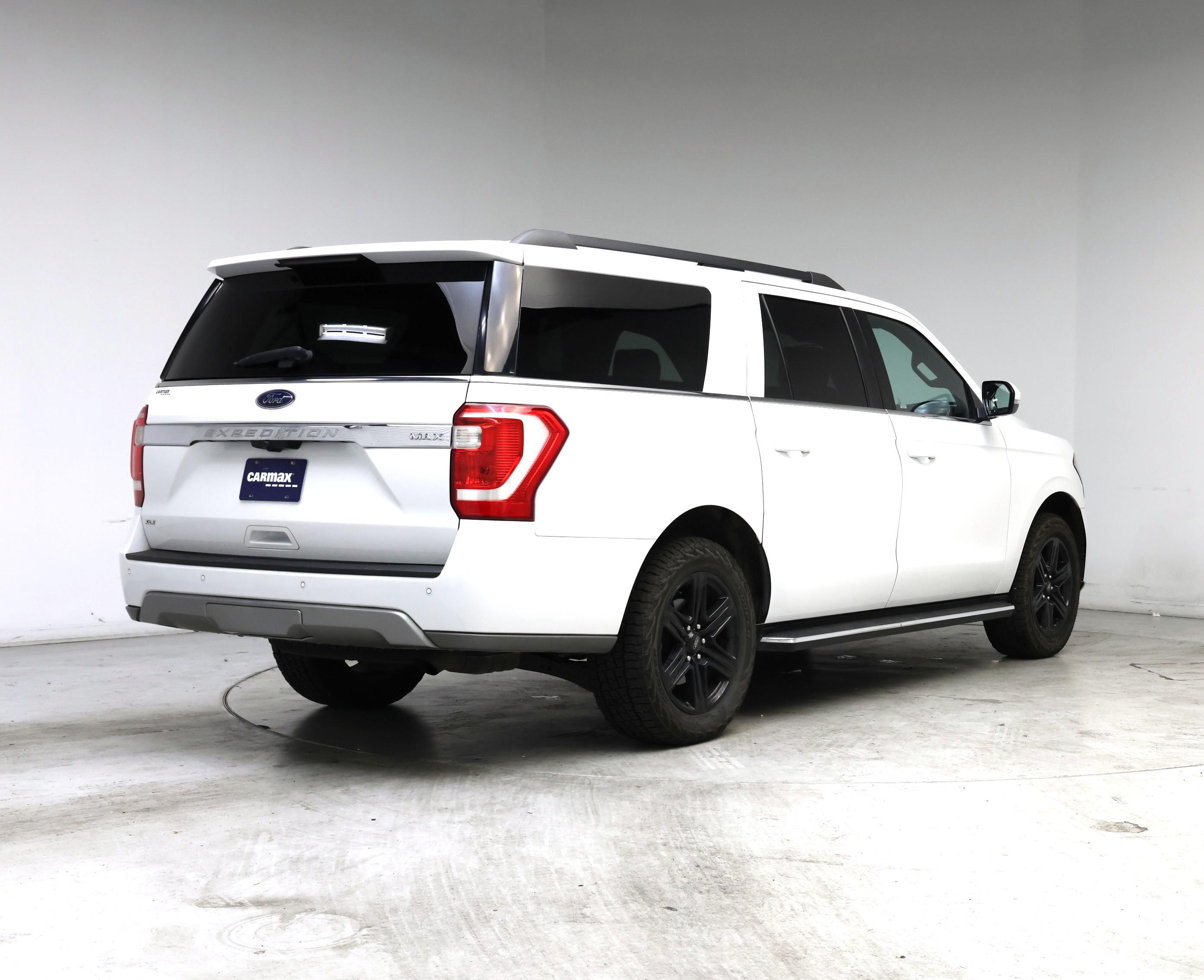 Thumbnail: 2020 Ford Expedition - 8