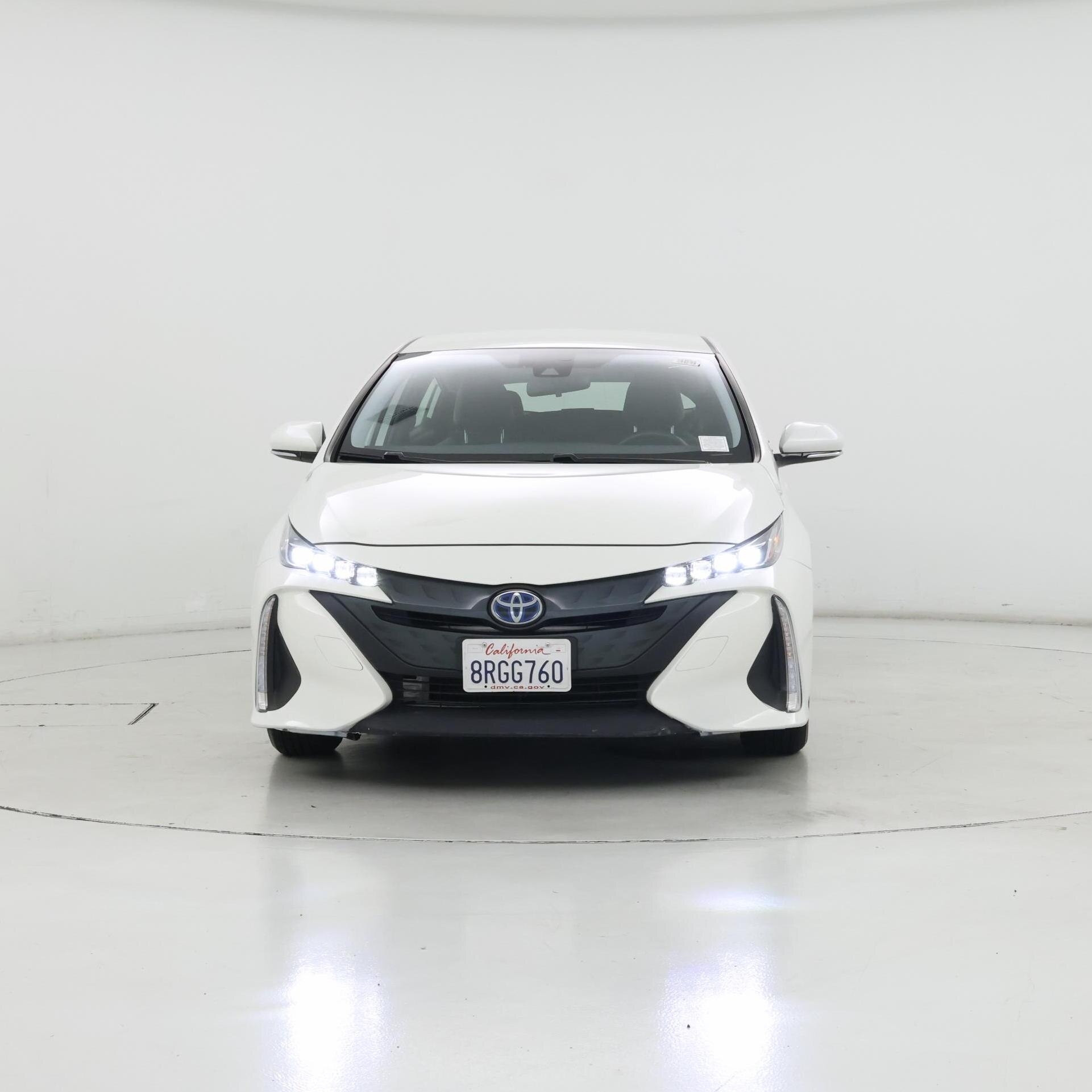 Thumbnail: 2020 Toyota Prius Prime - 5