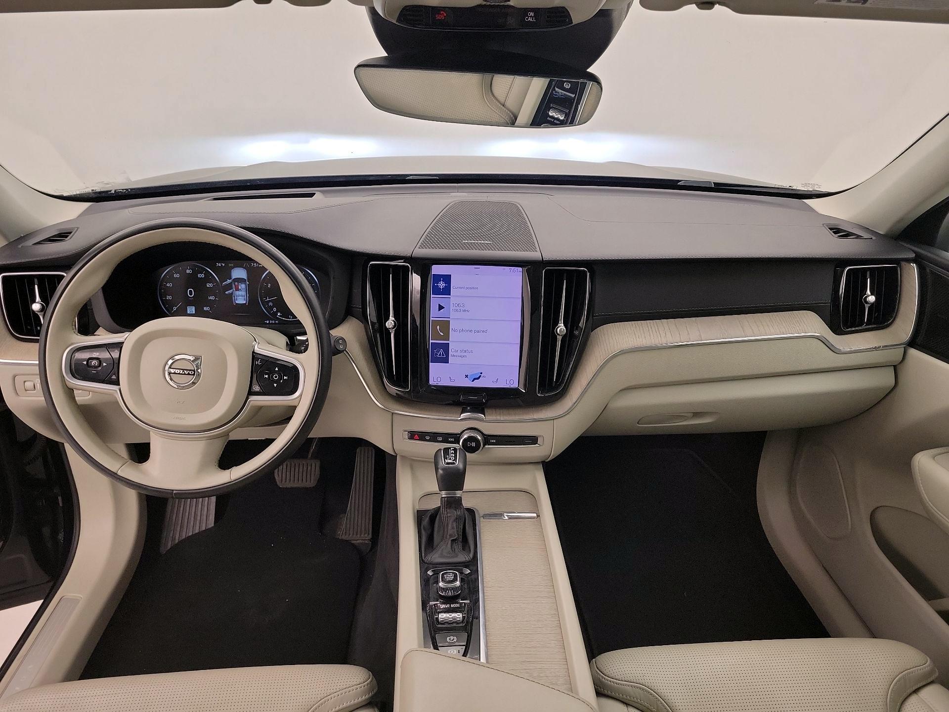 Thumbnail: 2021 Volvo XC60 - 9