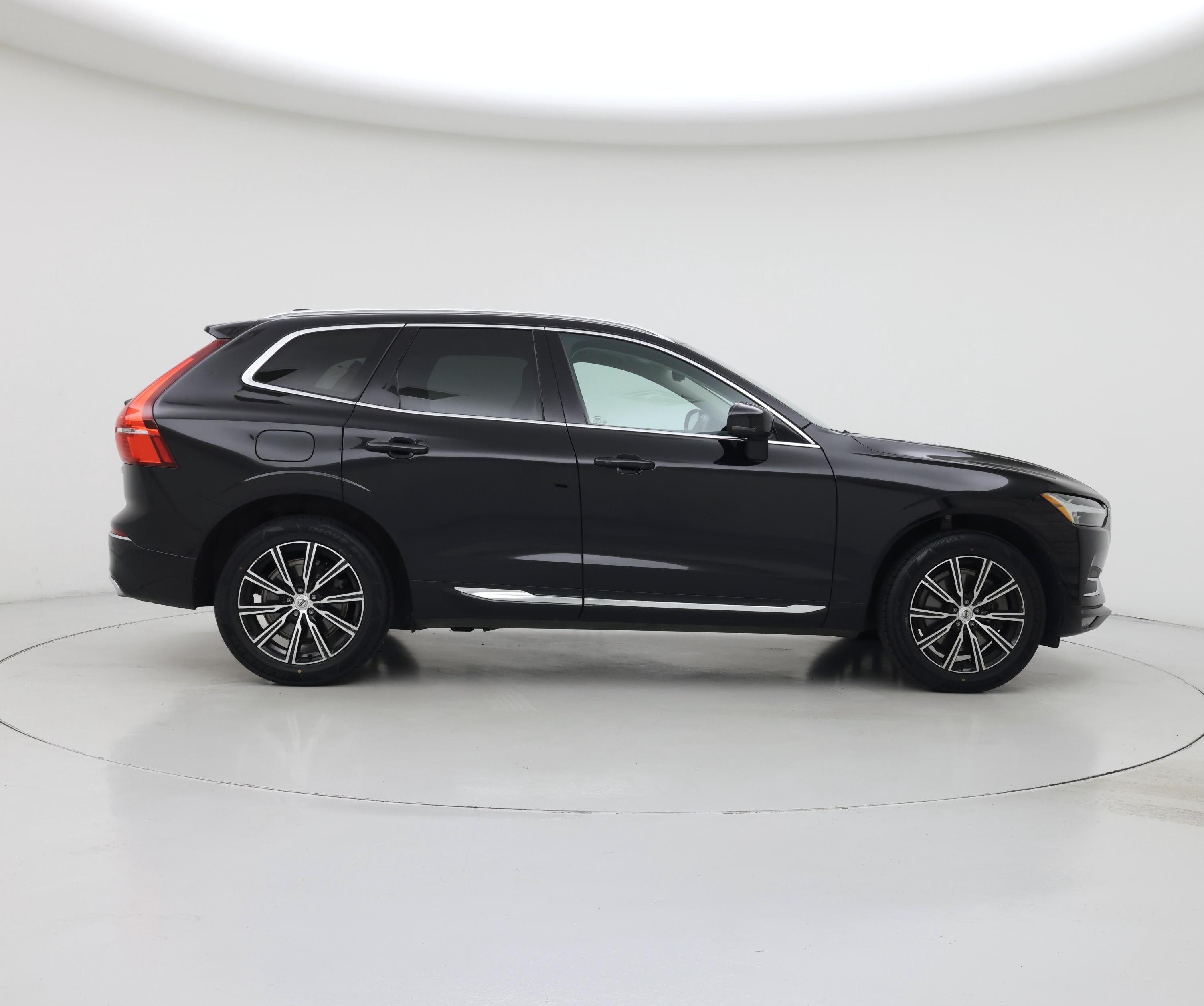 Thumbnail: 2021 Volvo XC60 - 7