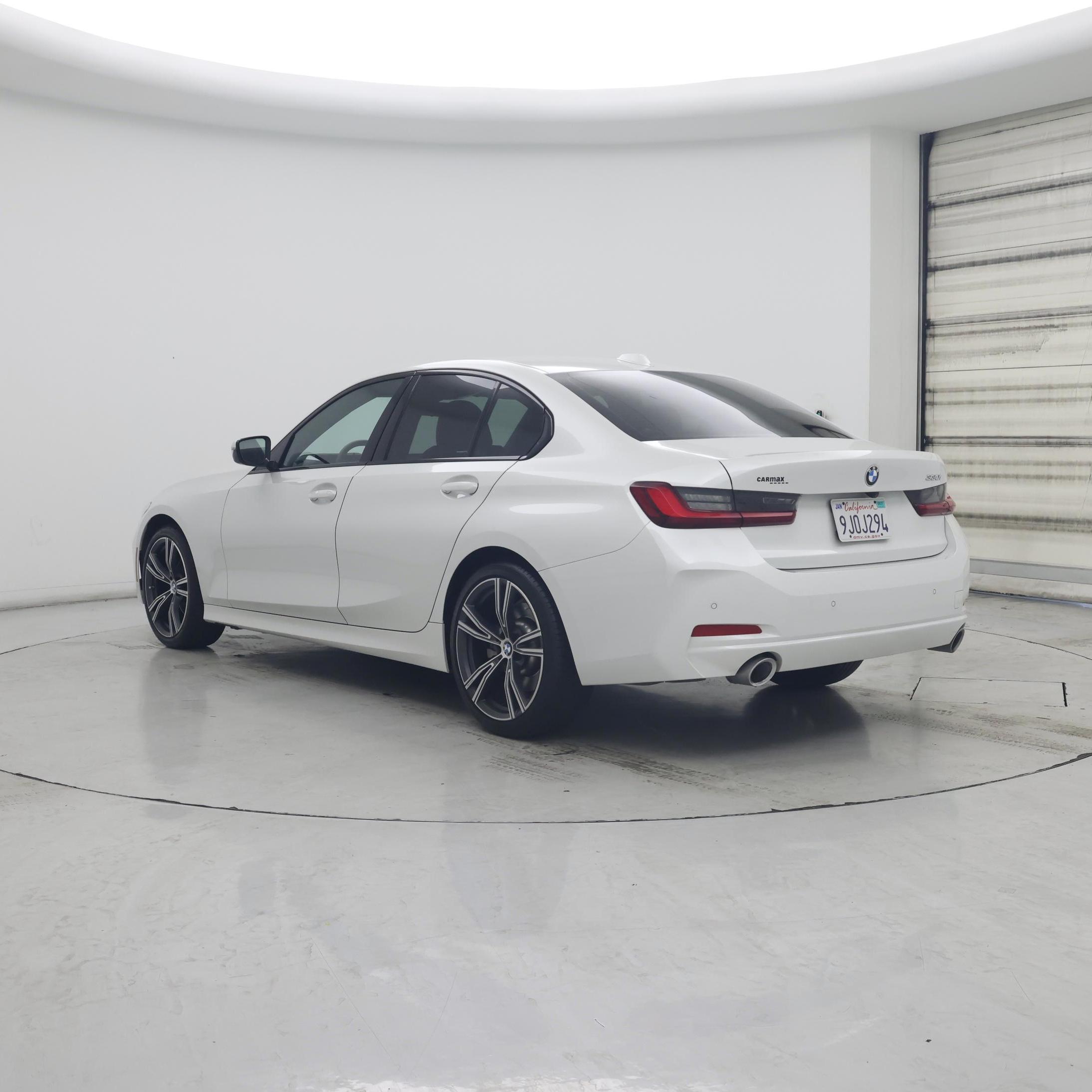 Thumbnail: 2023 BMW 3 Series - 2