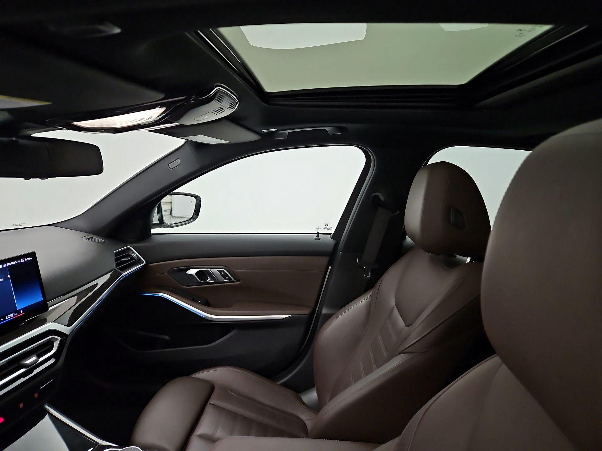 Thumbnail: 2023 BMW 3 Series - 20