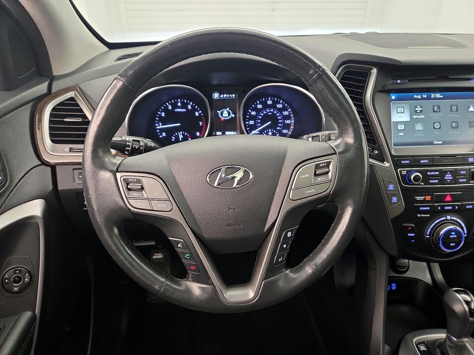 2017 Hyundai Santa Fe Sport 2.0T - Photo 11