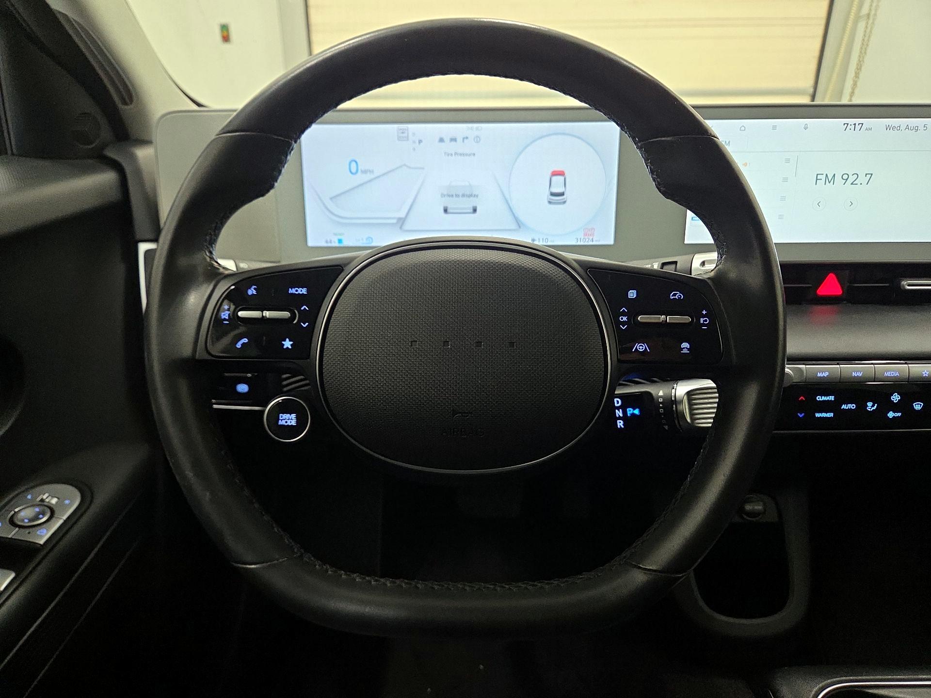 Thumbnail: 2022 Hyundai Ioniq 5 - 10