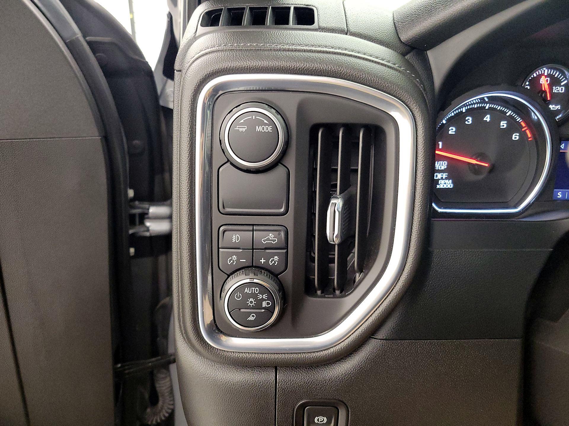 Thumbnail: 2022 Chevrolet Silverado 1500 - 13