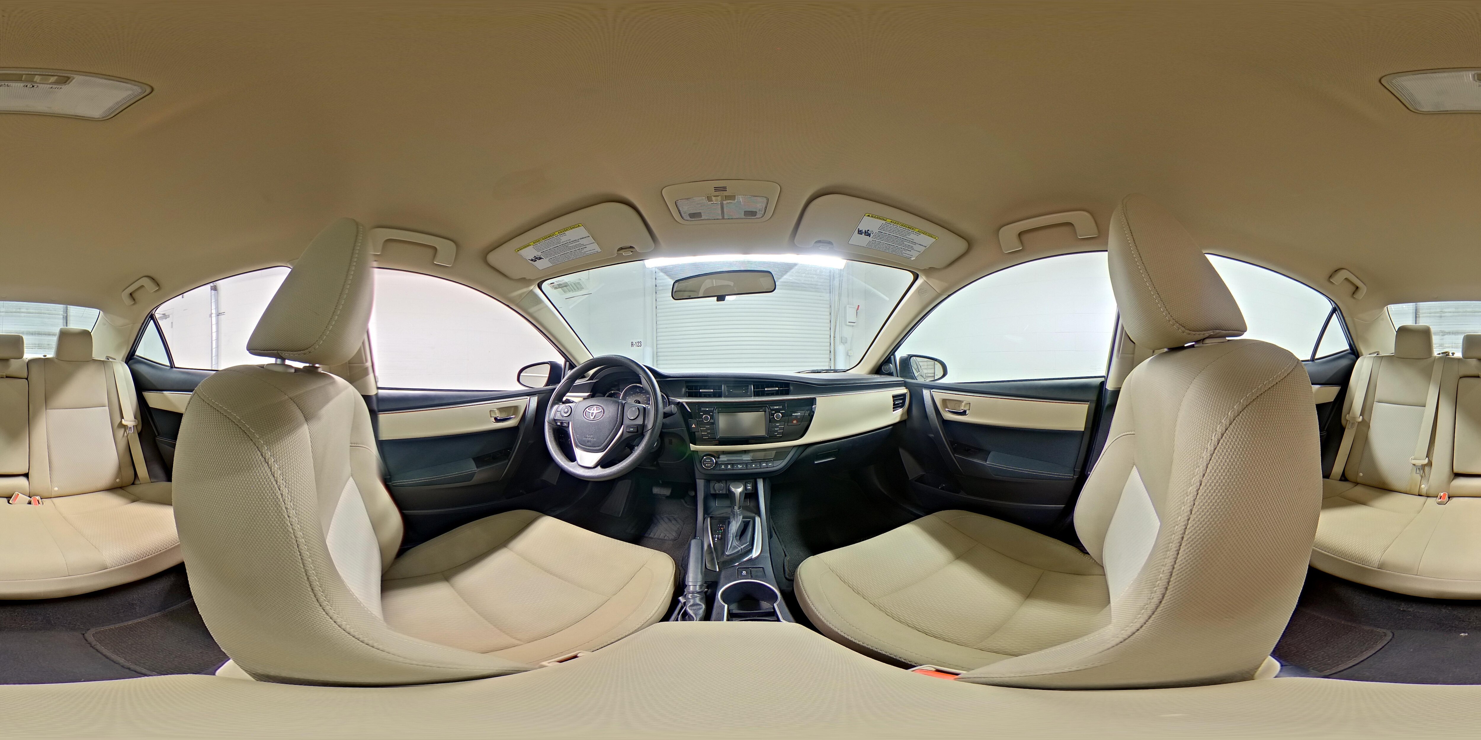 2016 Toyota Corolla LE - Photo 24
