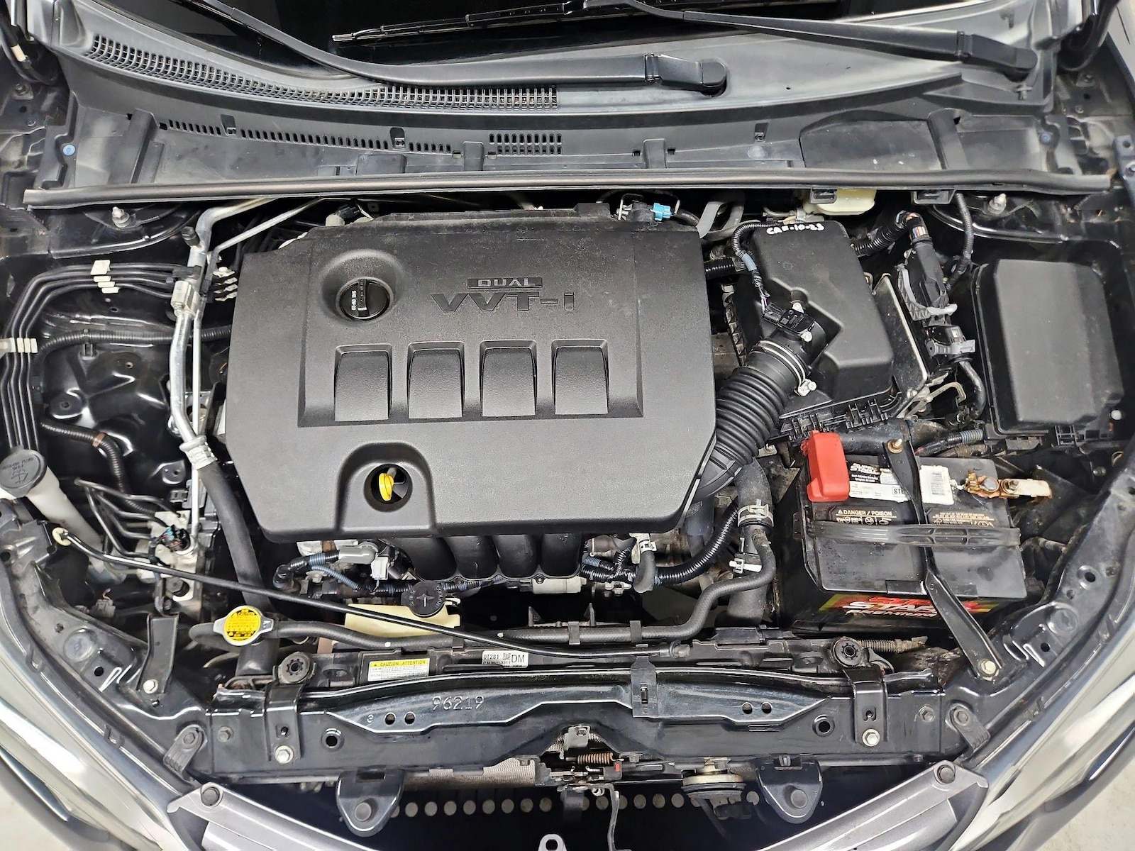 2016 Toyota Corolla LE - Photo 22
