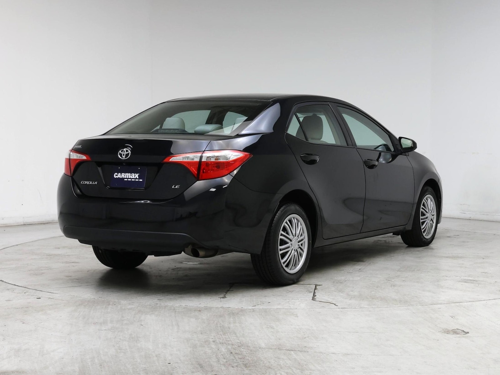 2016 Toyota Corolla LE - Photo 9