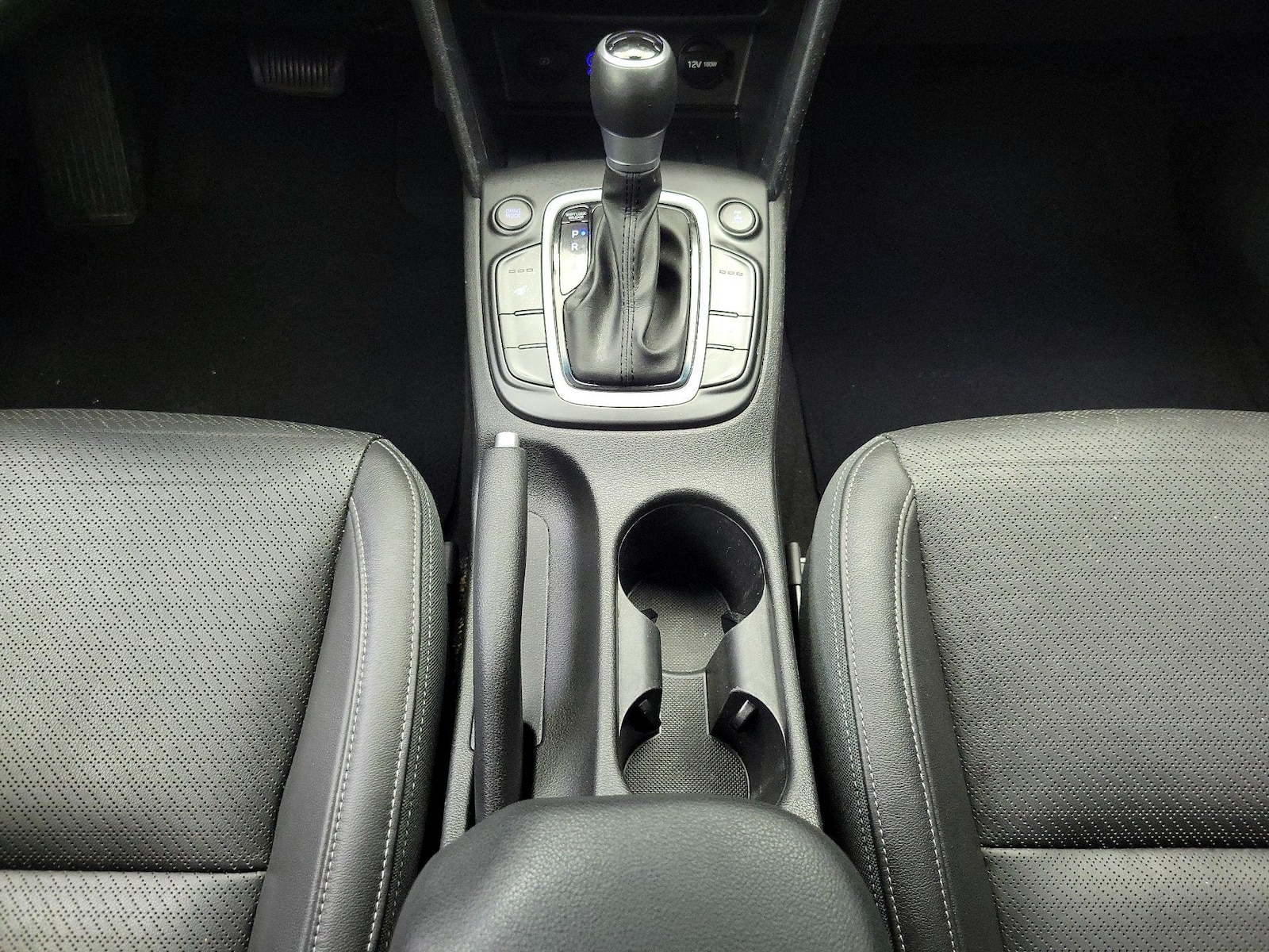 2020 Hyundai Kona Limited - Photo 18