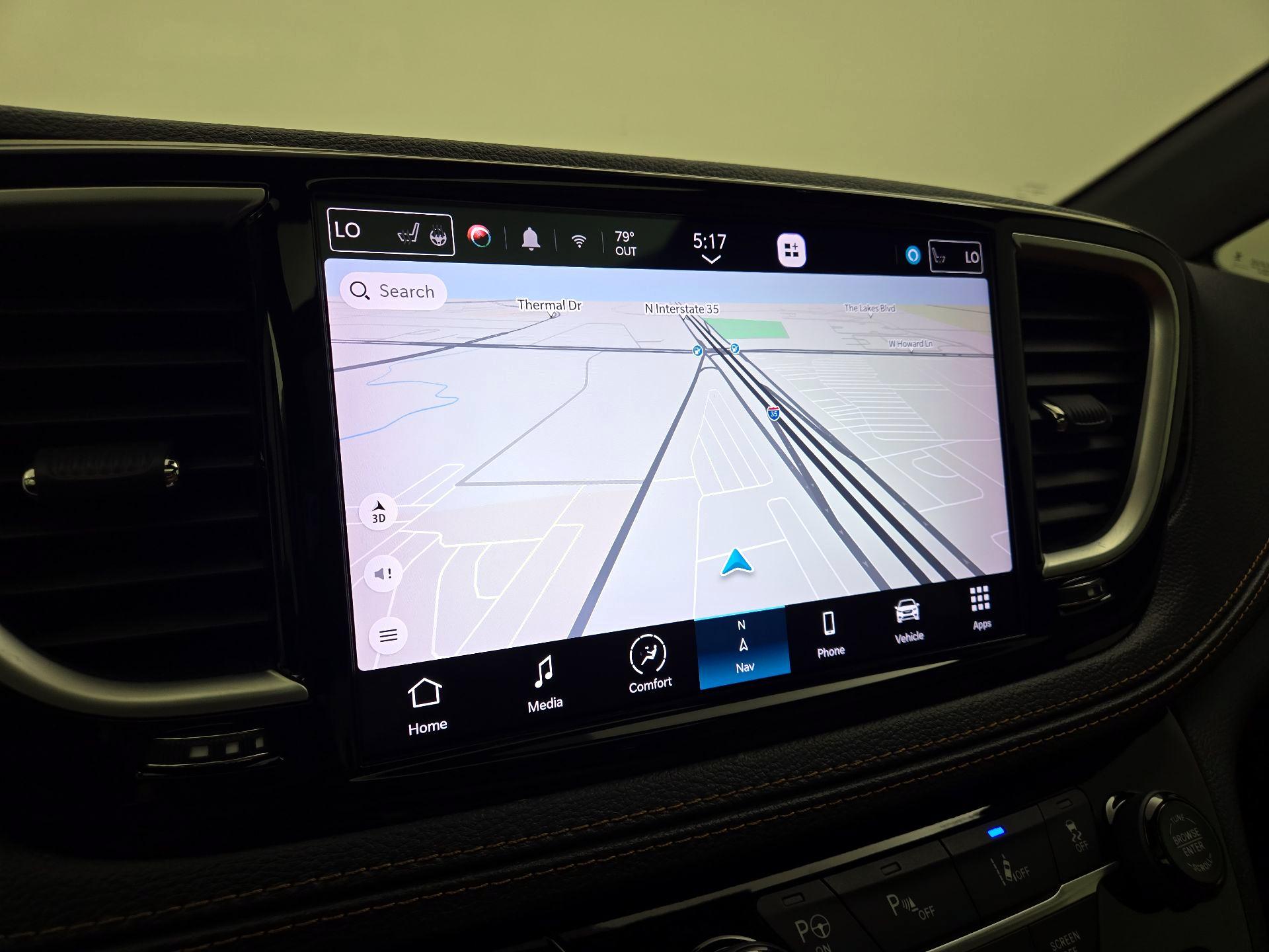 Thumbnail: 2023 Chrysler Pacifica - 14