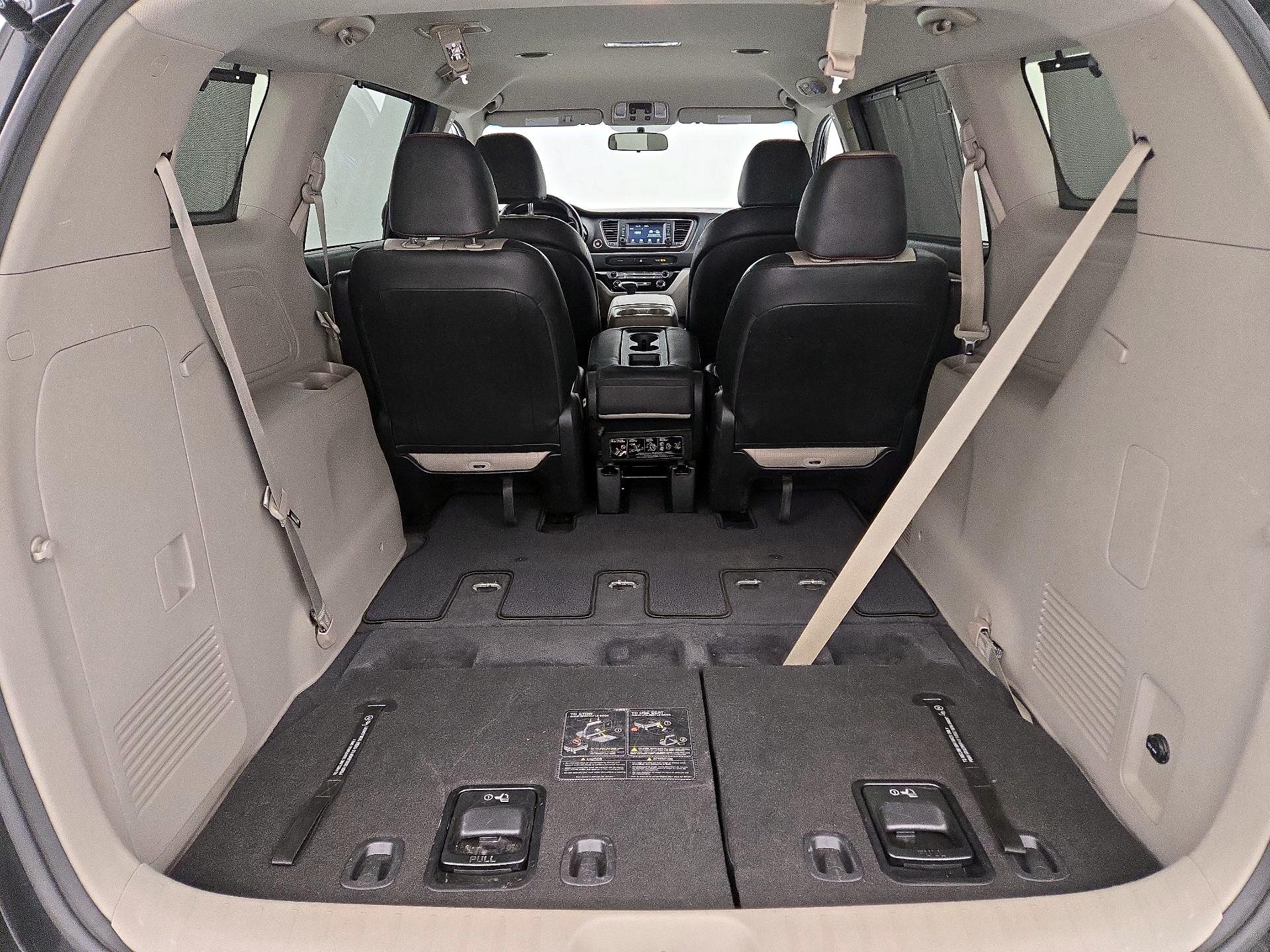 Thumbnail: 2020 Kia Sedona - 19