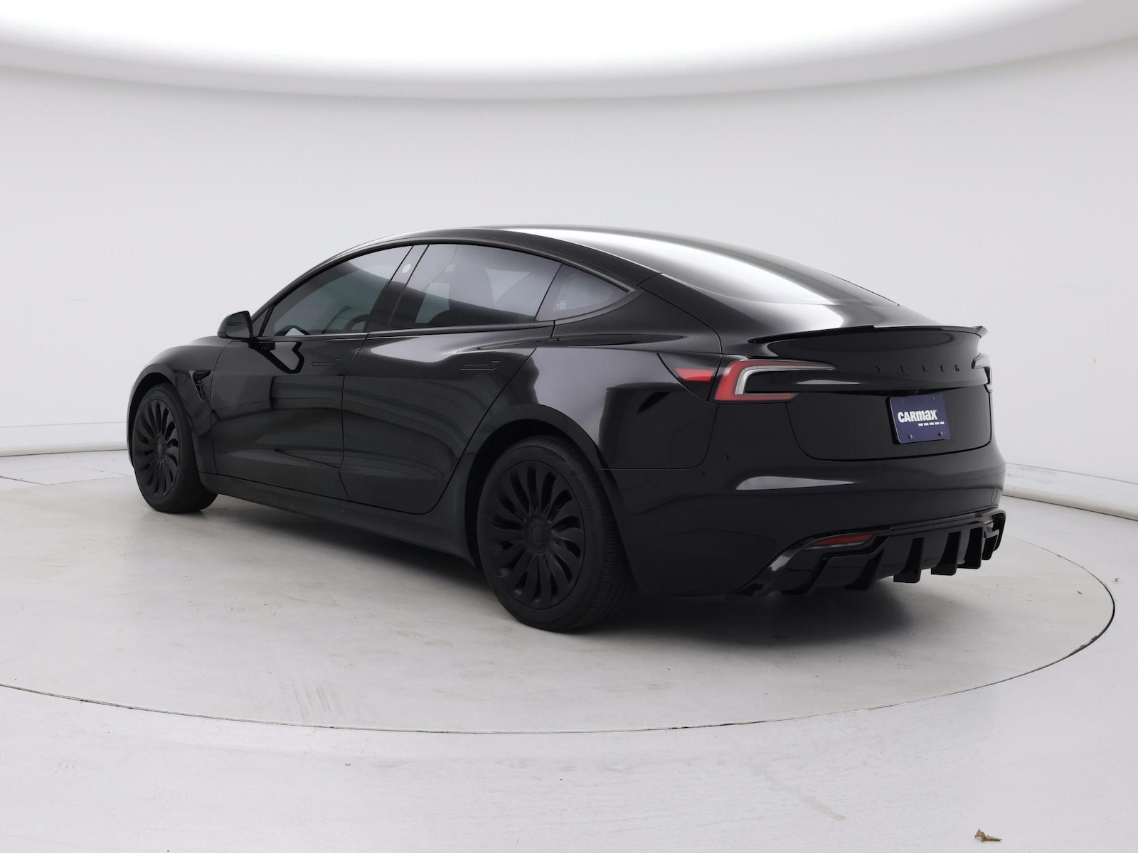 2024 Tesla Model 3 Long Range - Photo 3