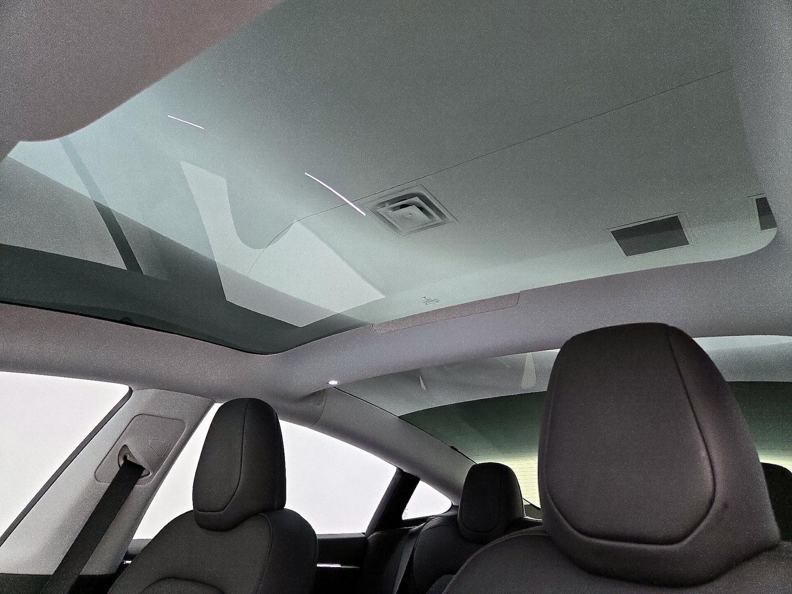 2024 Tesla Model 3 Long Range - Photo 20