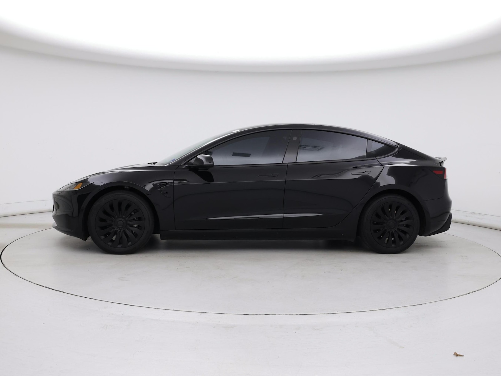 2024 Tesla Model 3 Long Range - Photo 4