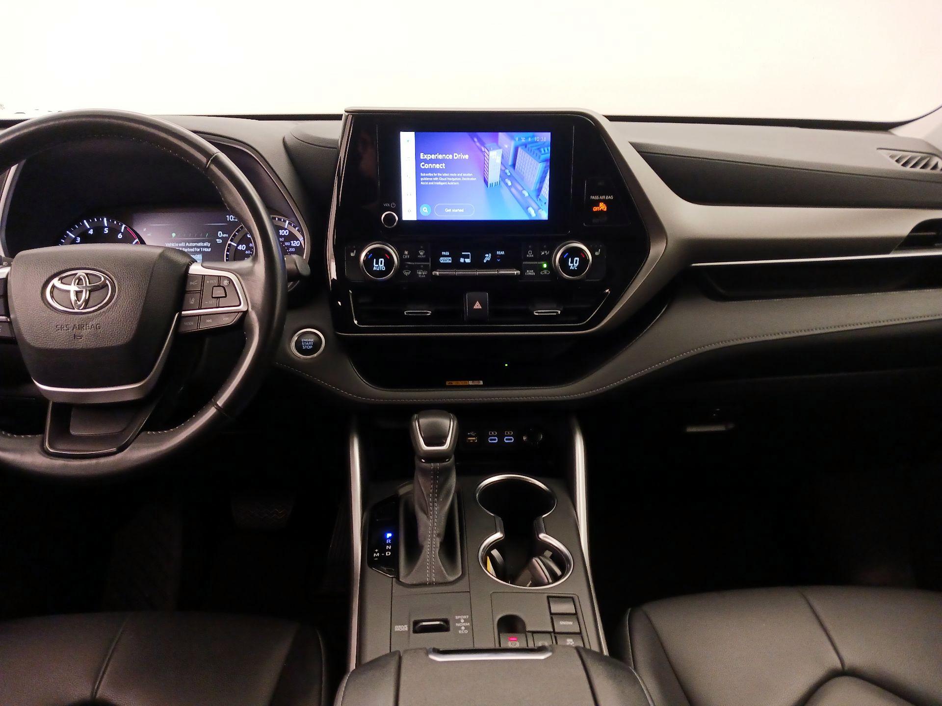 Thumbnail: 2024 Toyota Highlander - 9