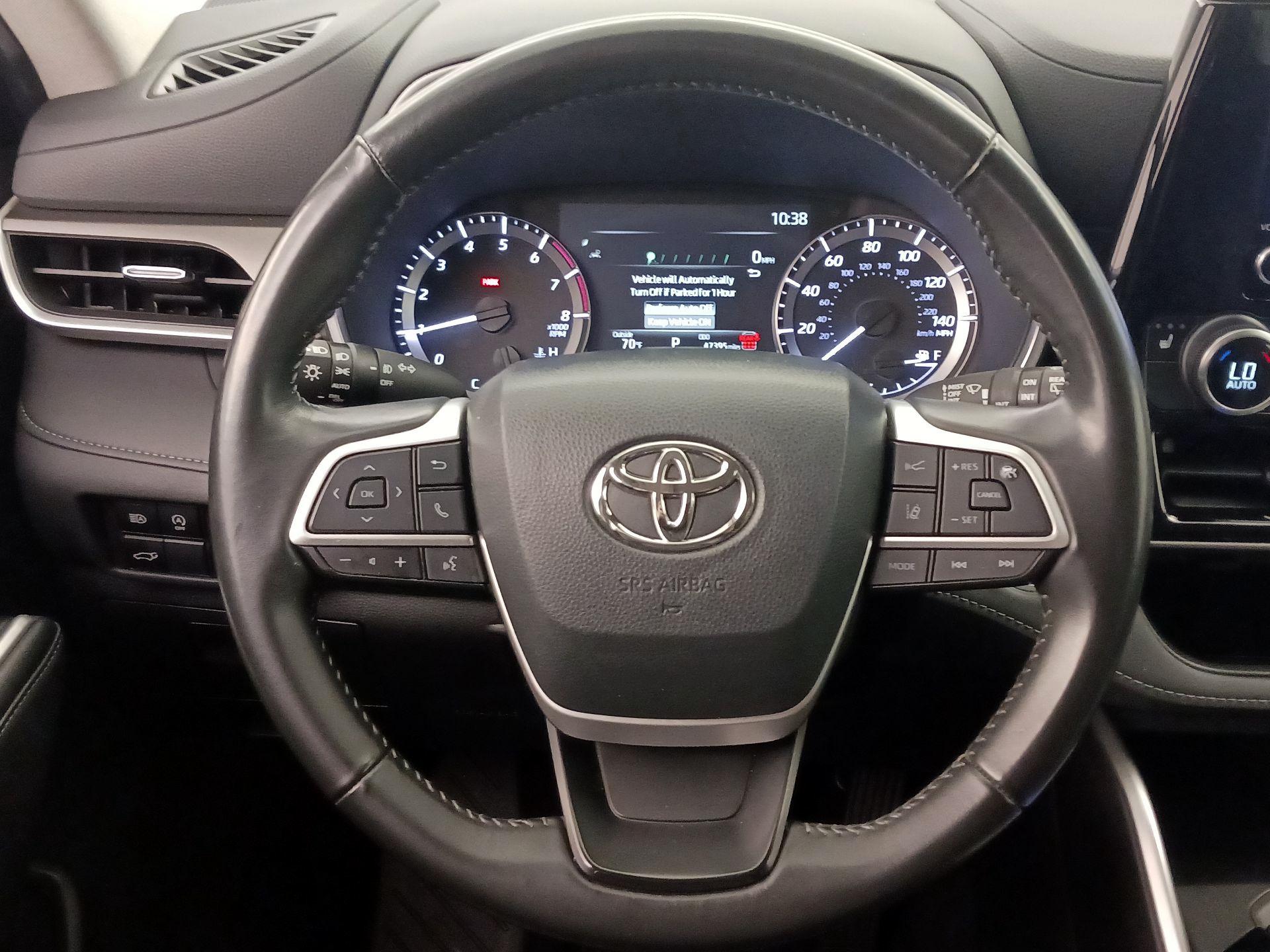 Thumbnail: 2024 Toyota Highlander - 10