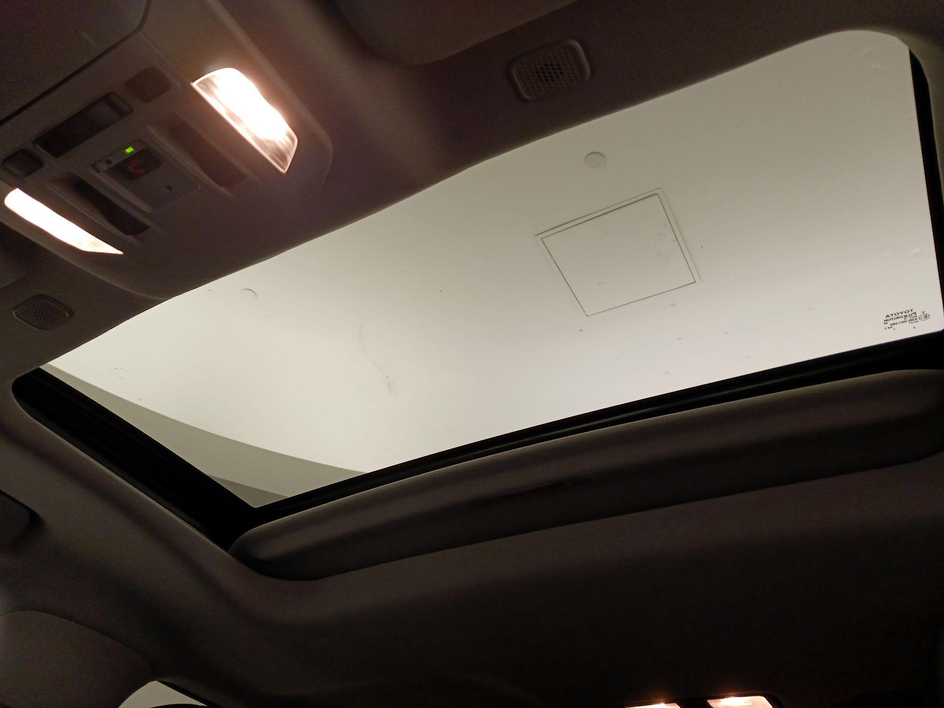 Thumbnail: 2024 Toyota Highlander - 19