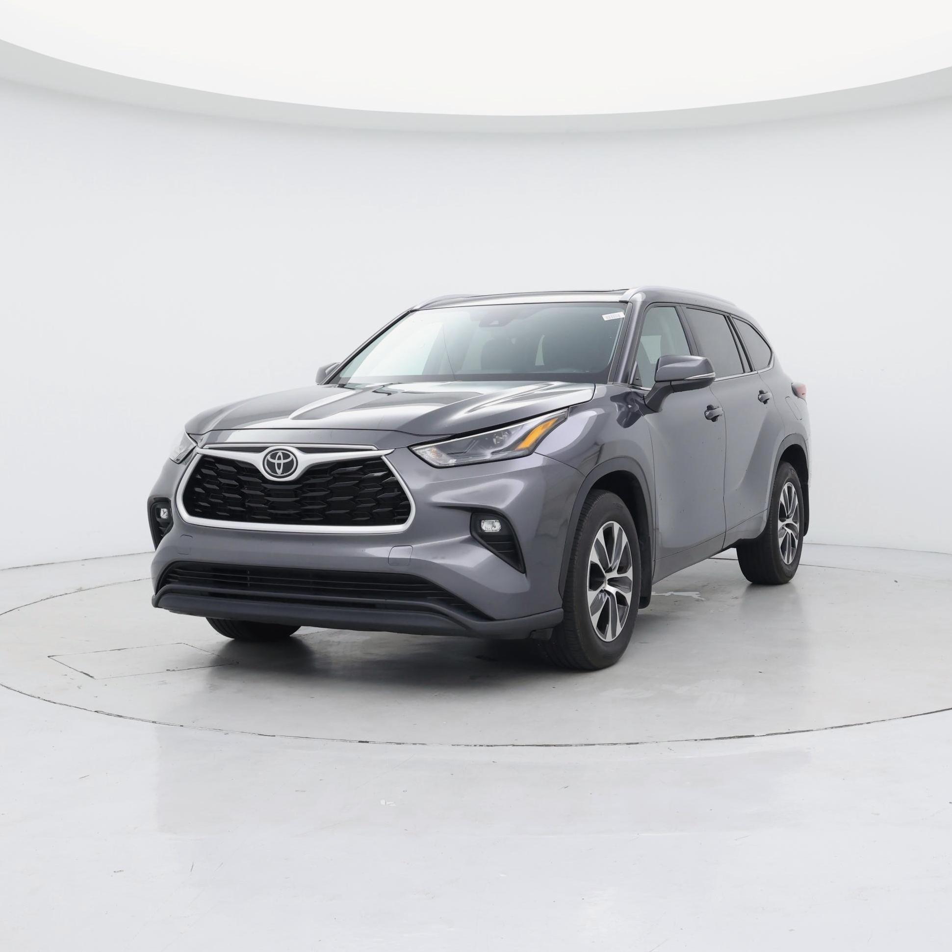 Thumbnail: 2024 Toyota Highlander - 4