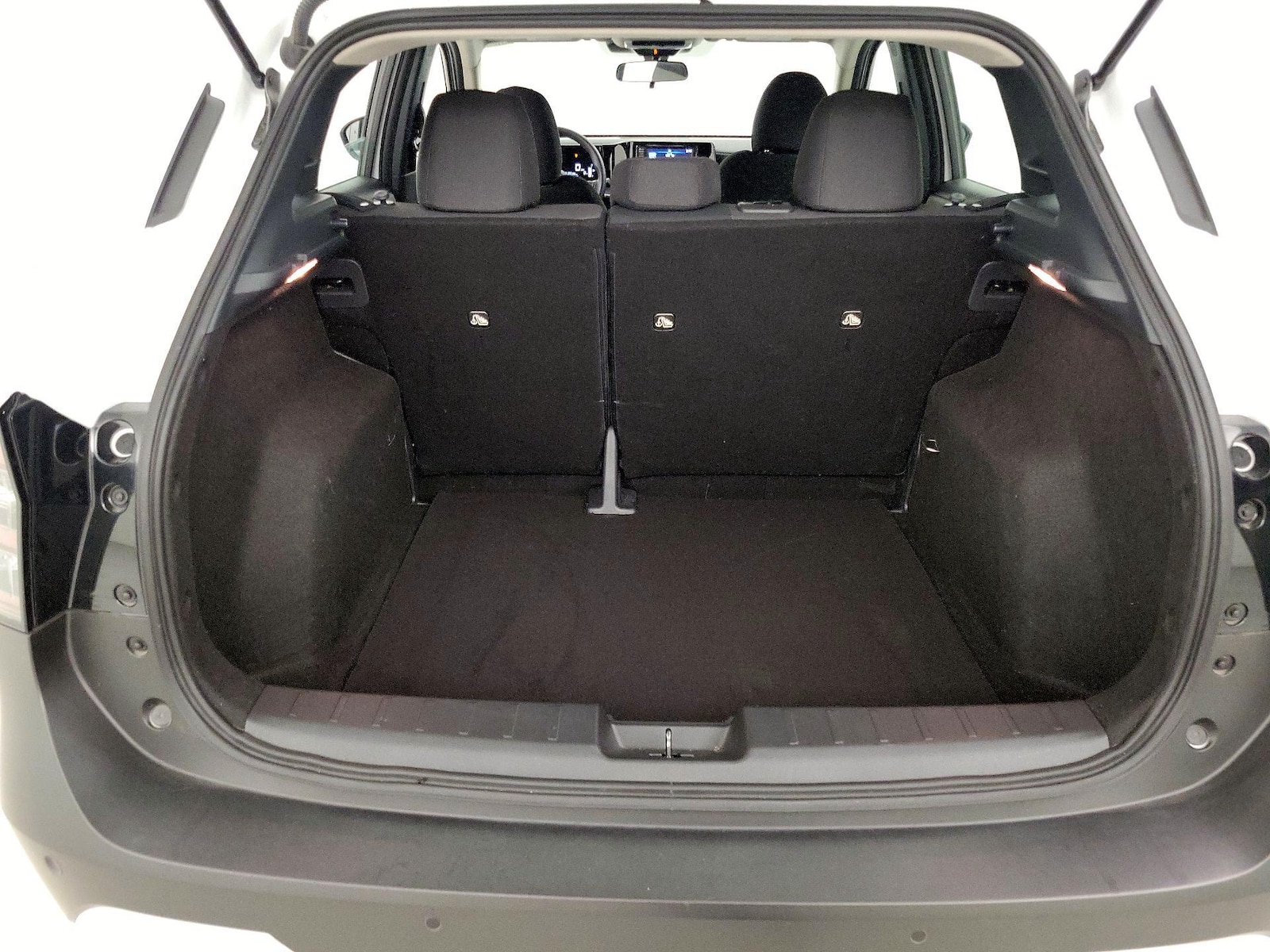 2025 Nissan Kicks S - Photo 21