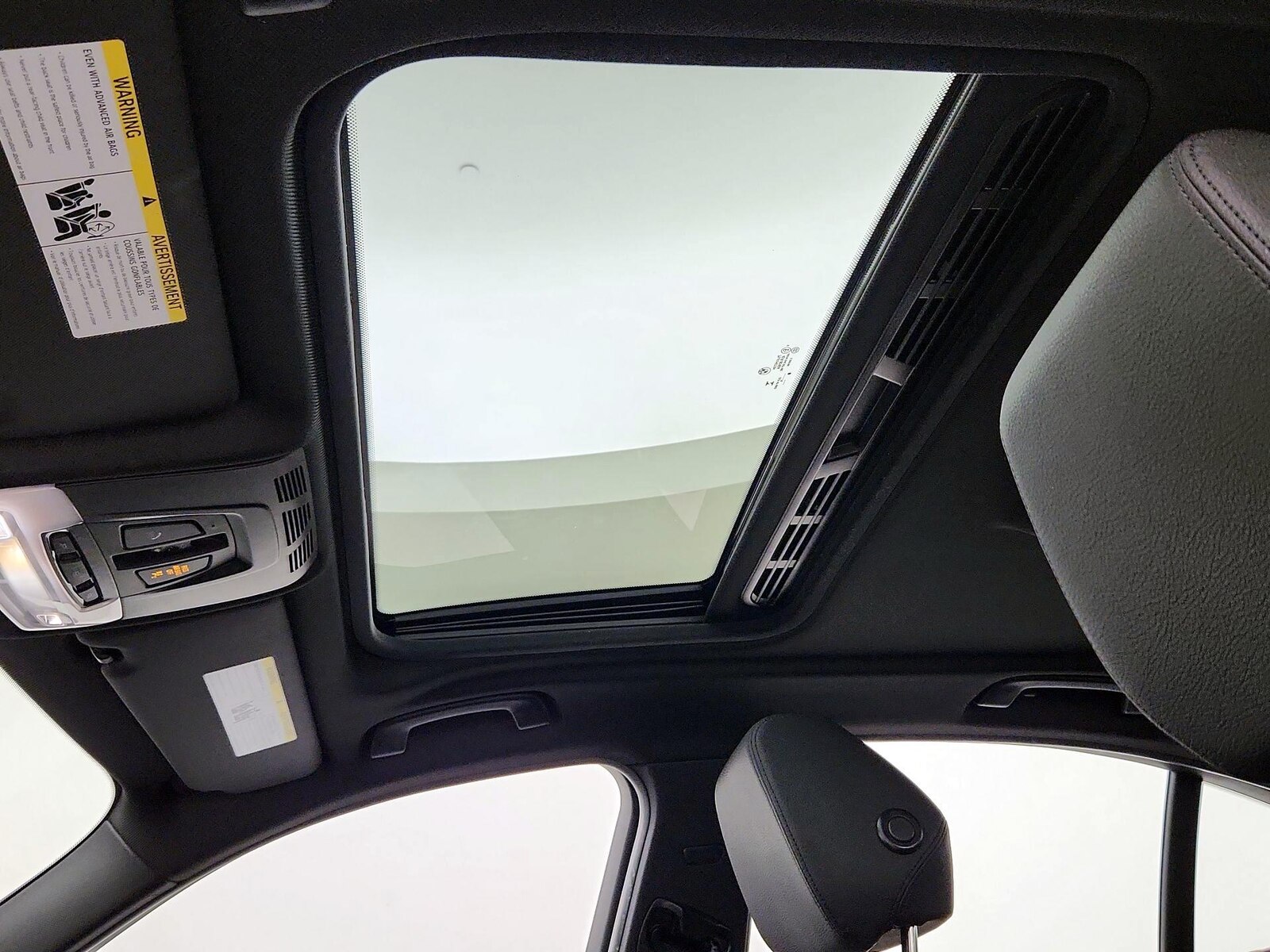 Sunroof(s) & Overhead Airbags