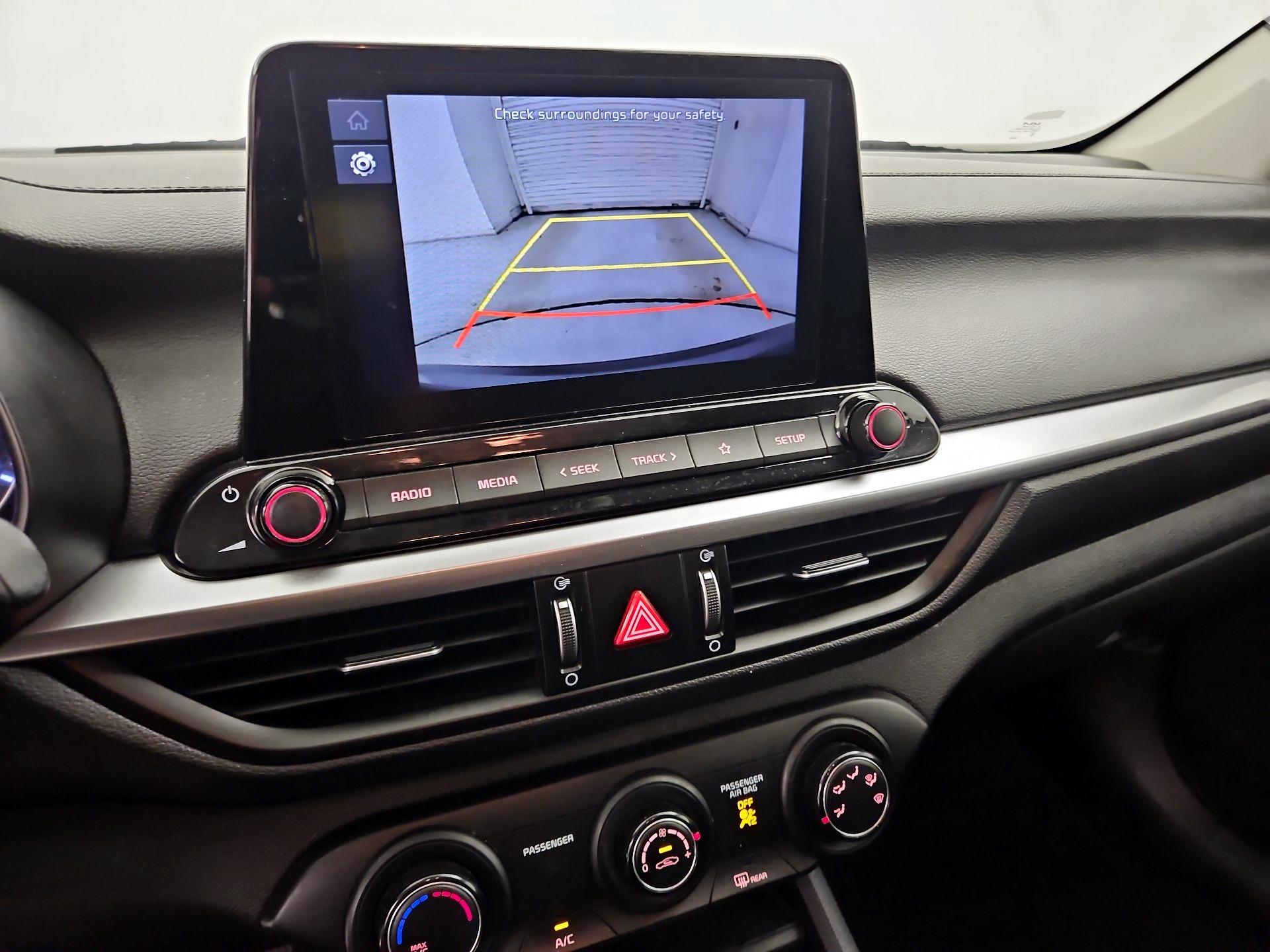 Thumbnail: 2023 Kia Forte - 14