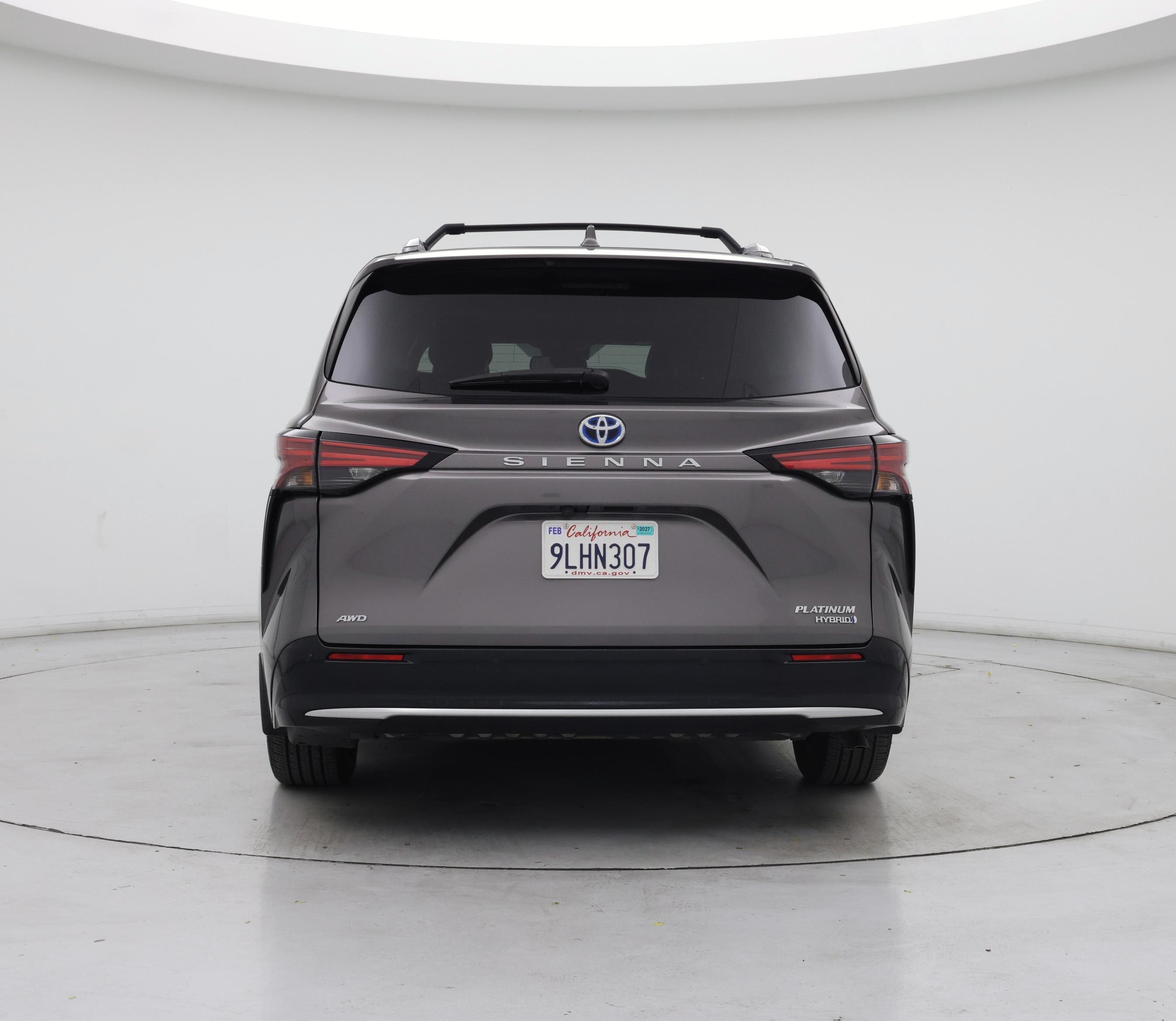 Thumbnail: 2024 Toyota Sienna - 6